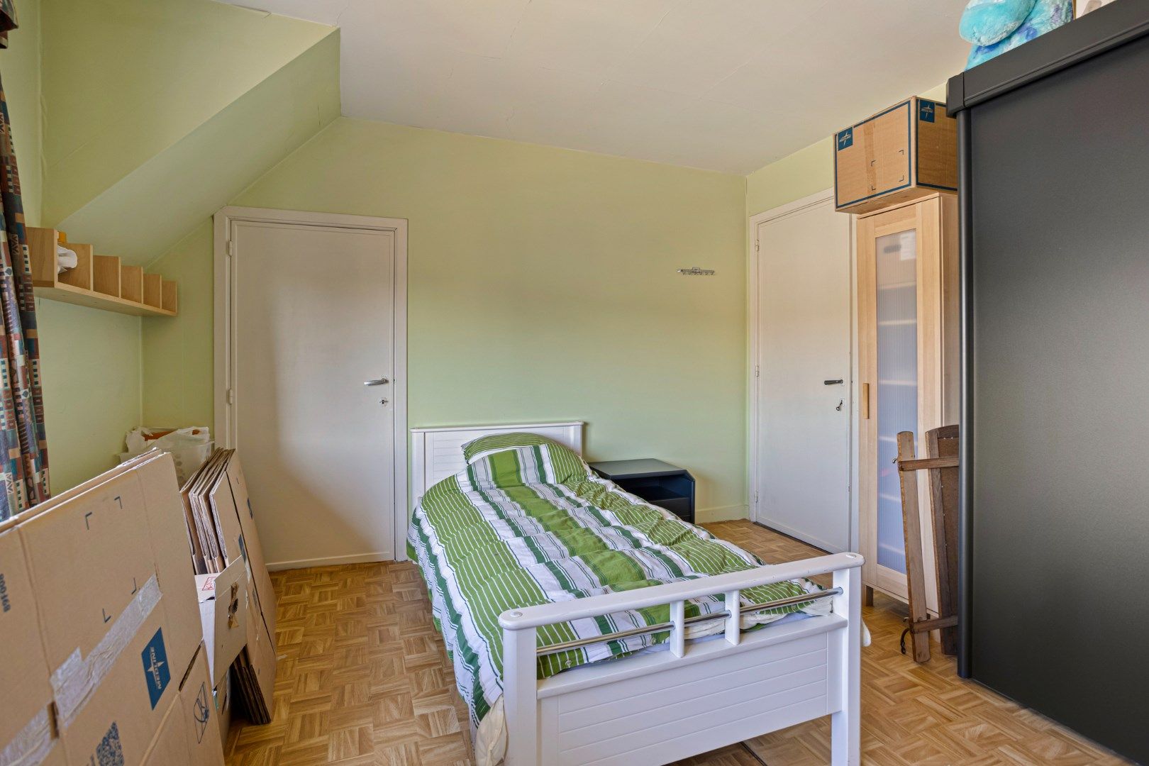 Te renoveren halfopen woning met 3 slaapkamers op een perceel van ca. 780 m² ! foto 19