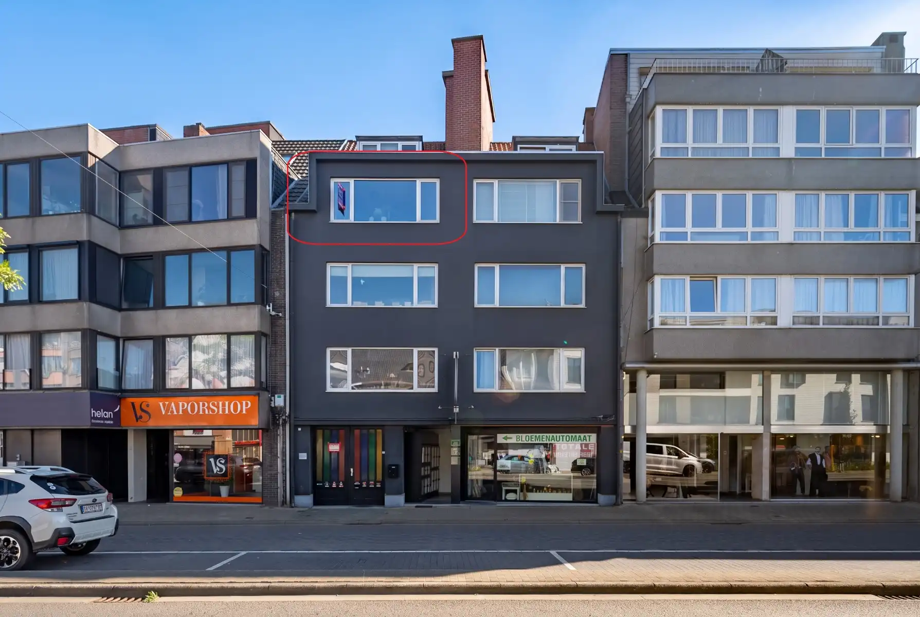 DEINZE - Instapklaar appartement met 2 SLPK en moderne afwerking foto 2