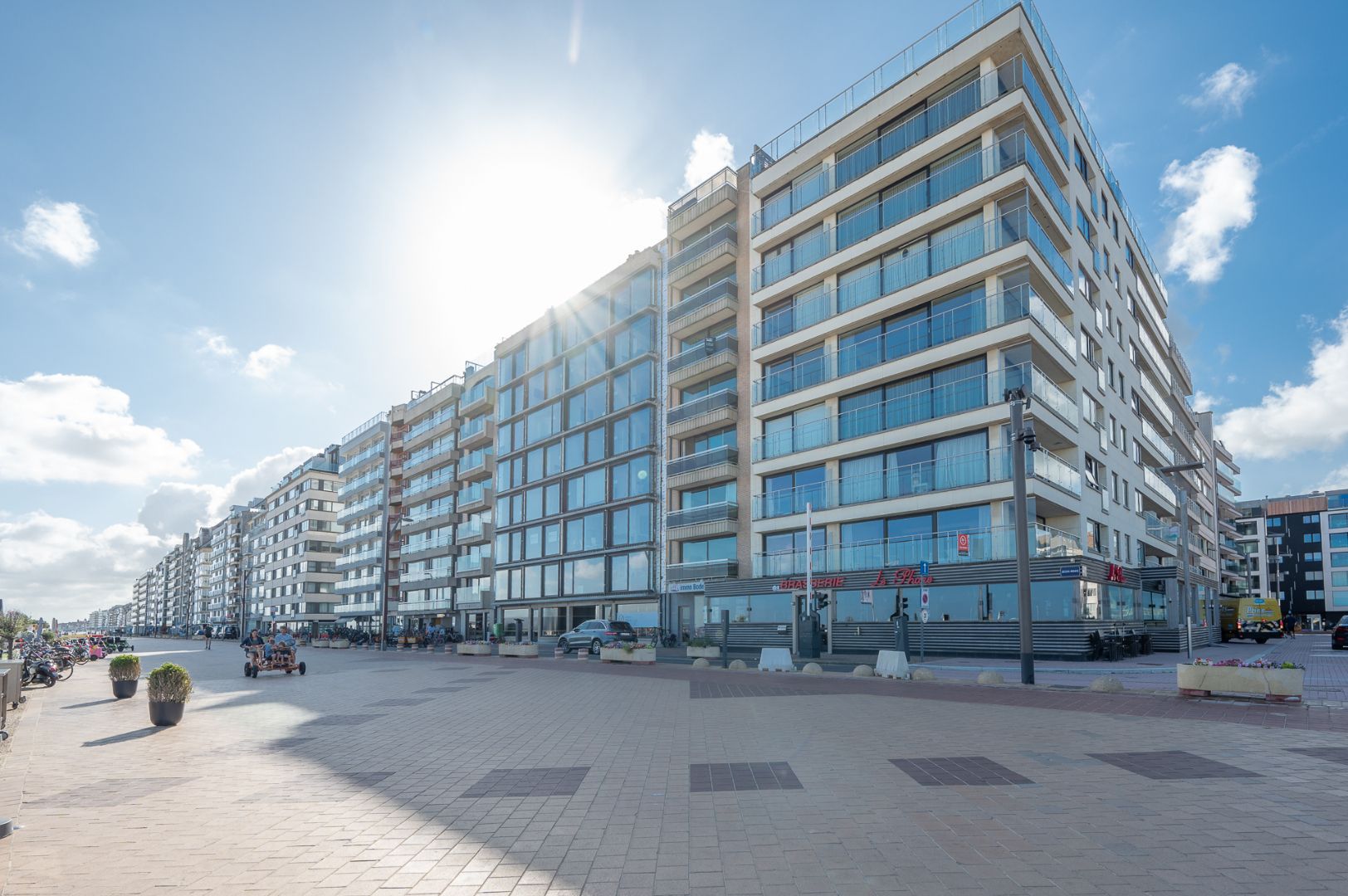 Sfeervol appartement met uitzonderlijk karakter op de Zeedijk foto 20