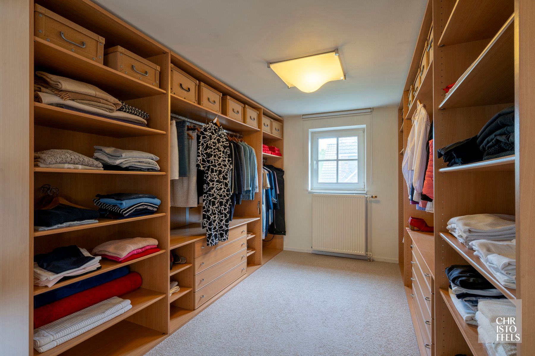 Residentieel gelegen woning (239m²) met 4 slaapkamers in Lanaken! foto 17