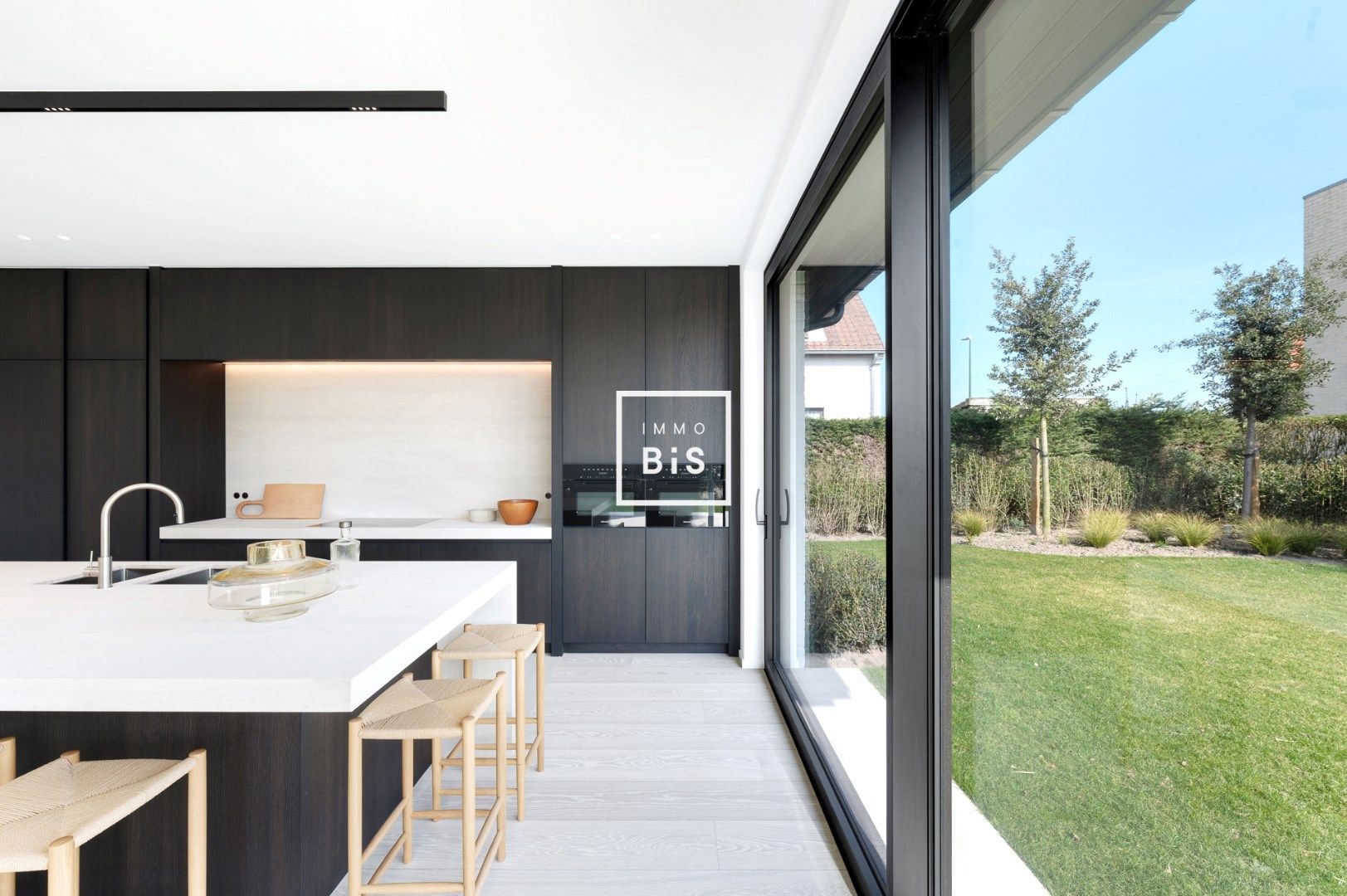 Prachtige nieuwbouwvilla met hoogwaardige afwerking in een residentiële wijk te Knokke foto 9