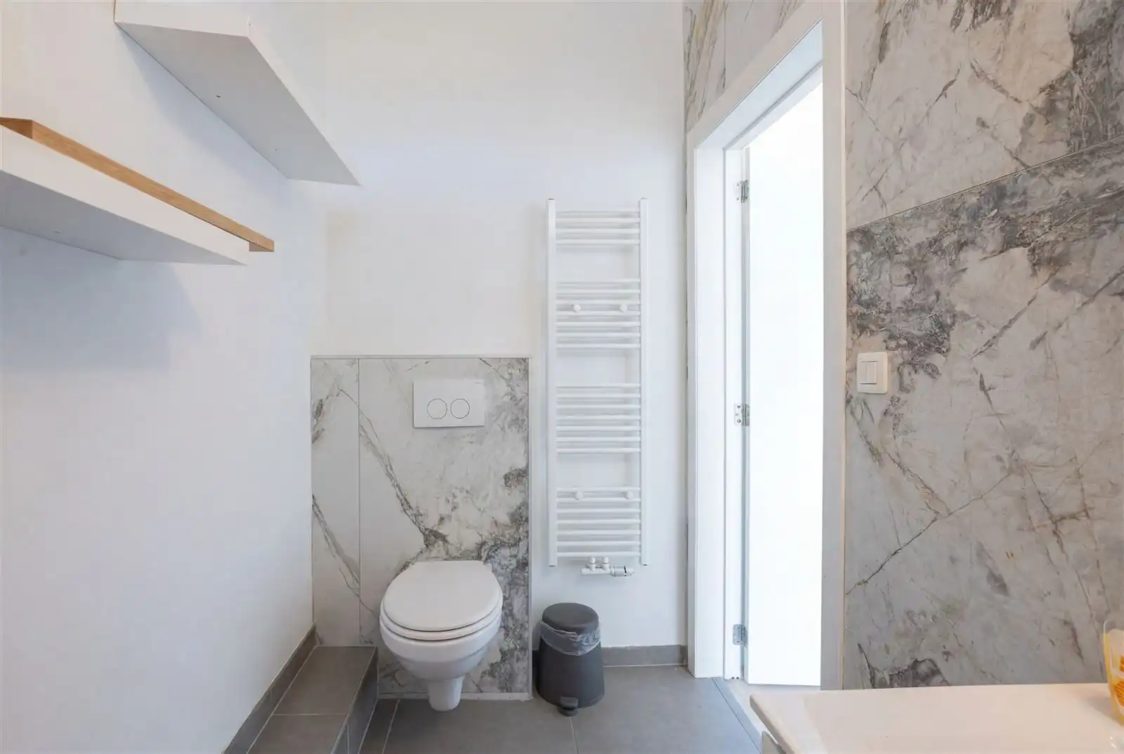 Instapklare woning met 3 ruime slaapkamers op toplocatie foto 10