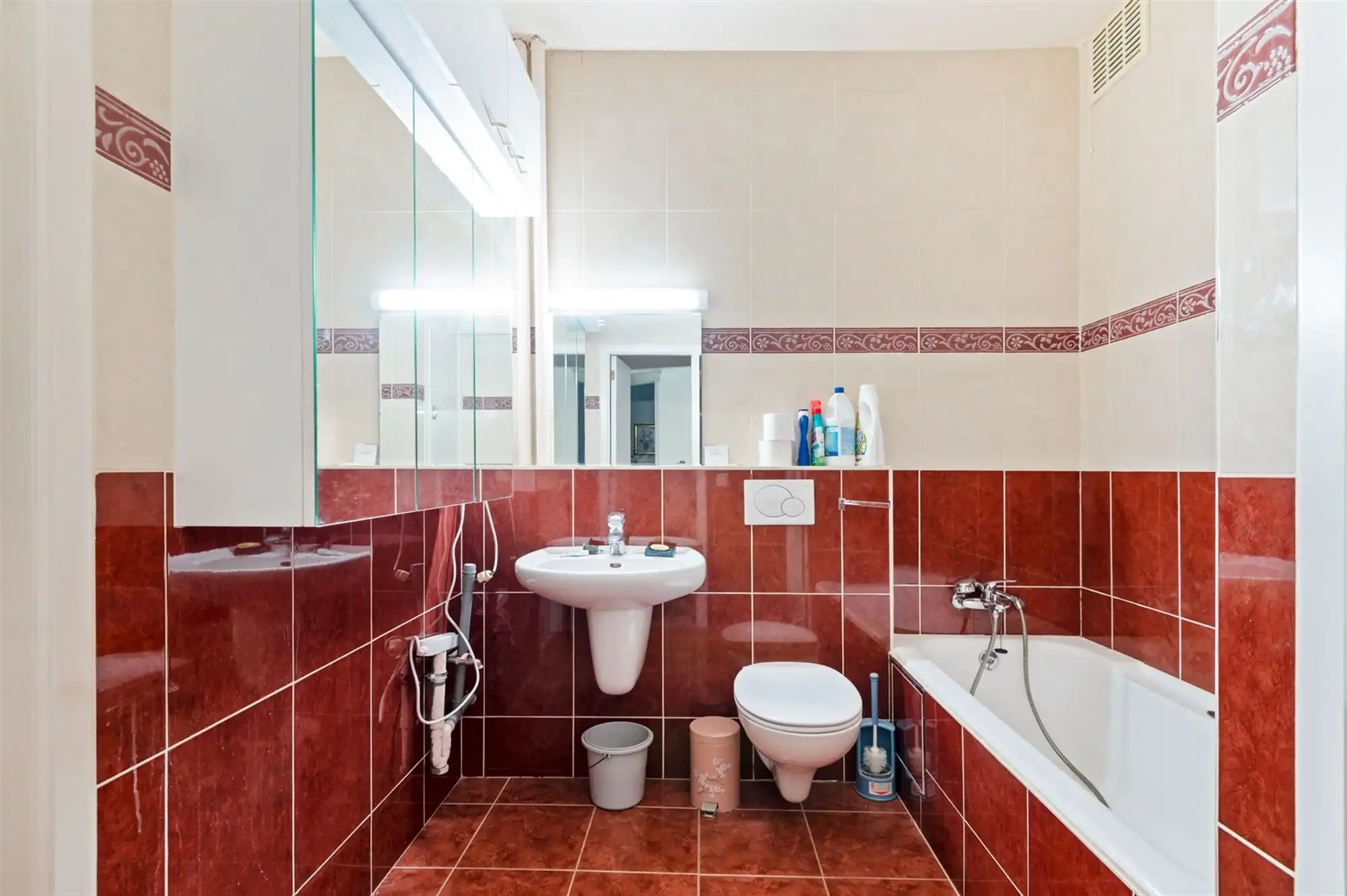 Royaal appartement met 4 slaapkamers op centrale locatie foto 14