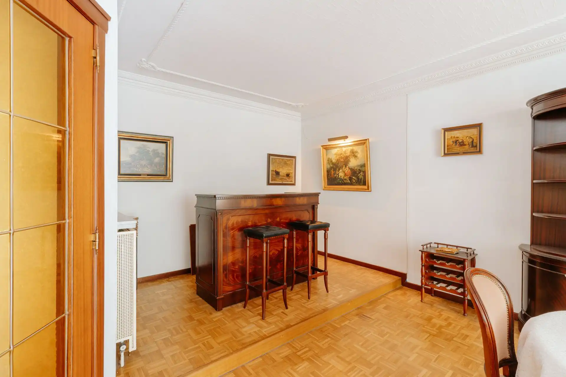 Tweeslaapkamer appartement met twee terrassen en garage foto 2