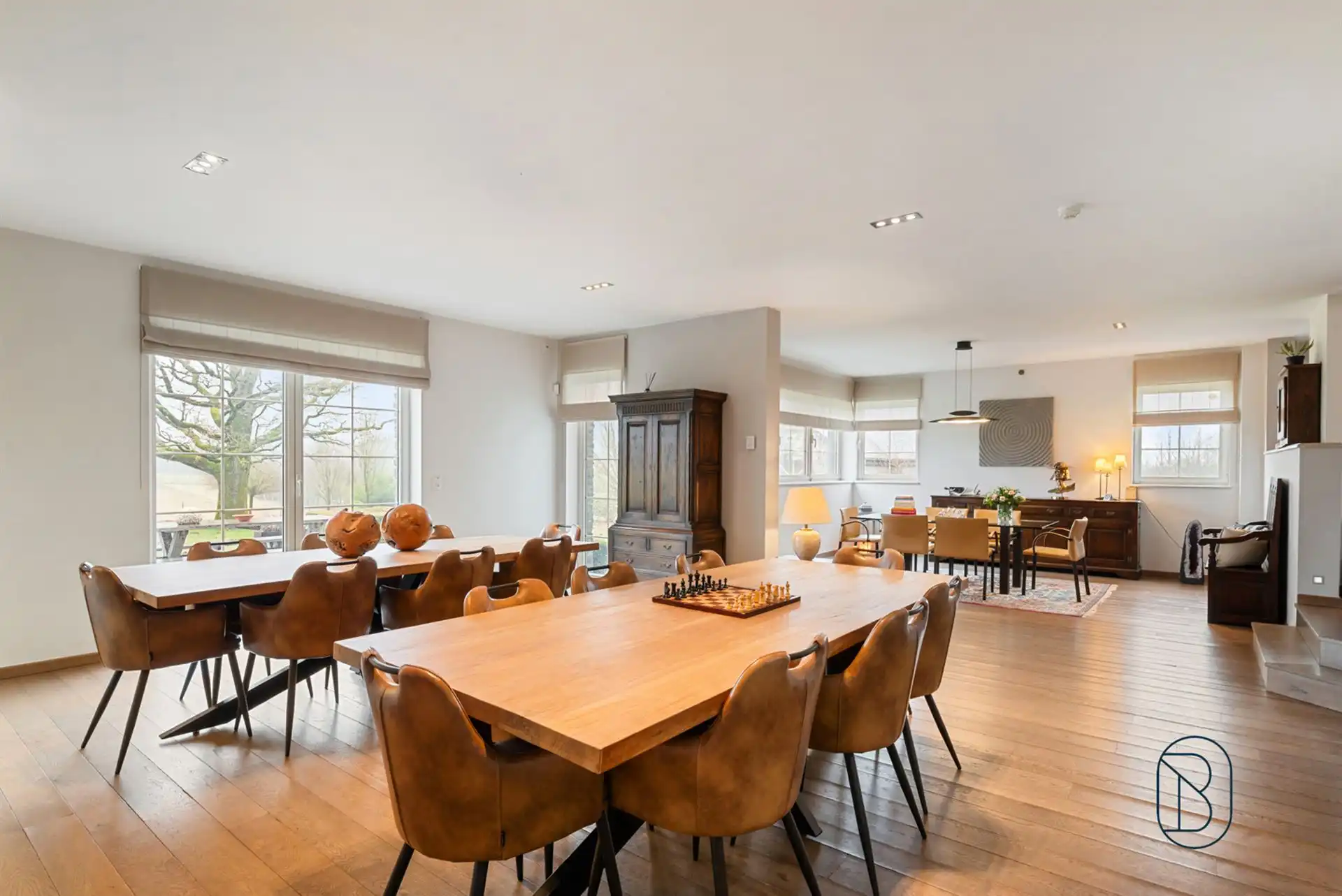 Topgelegen prachtige vakantiewoning met binnenzwembad foto 11