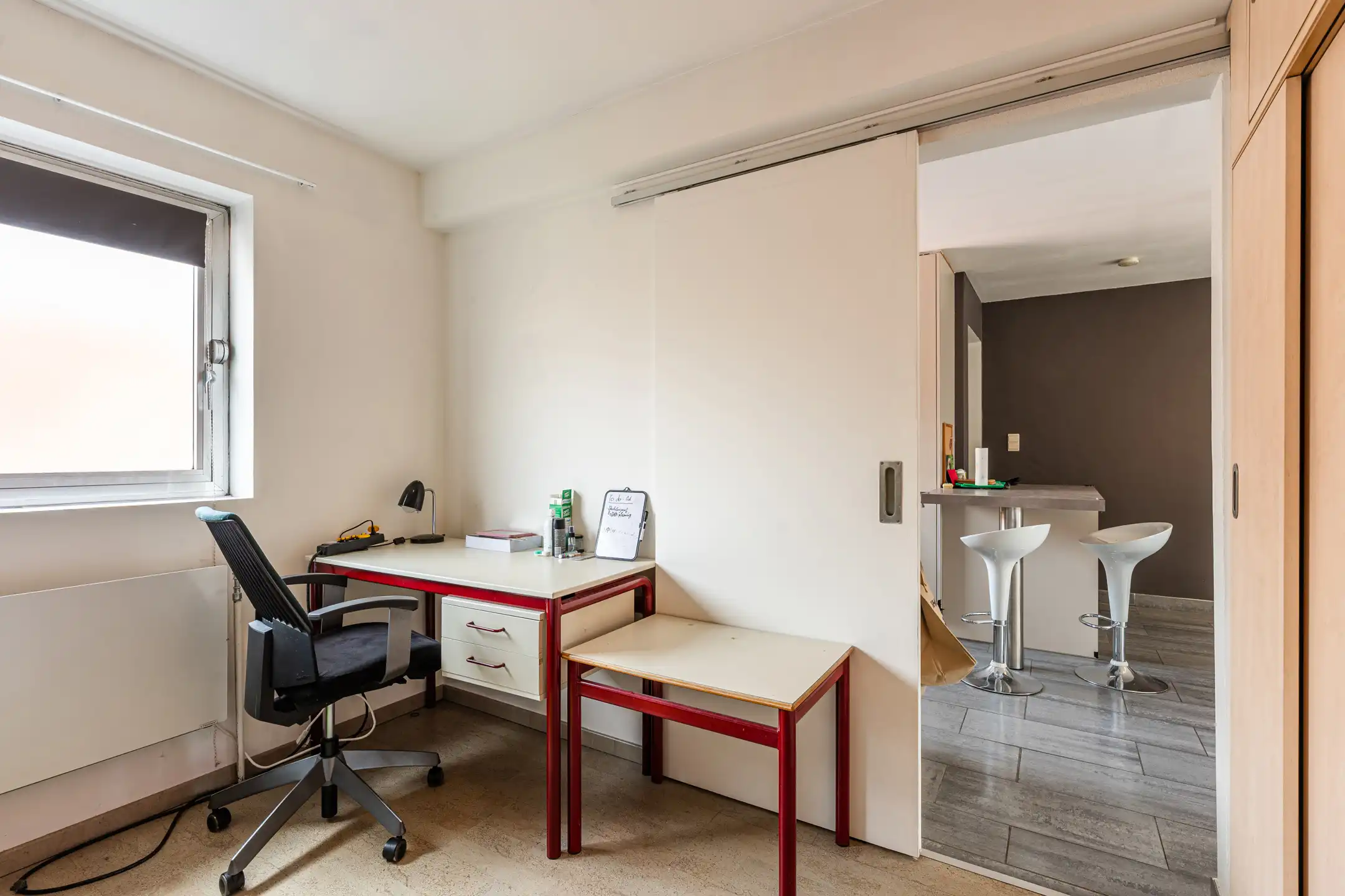 2-slaapkamer appartement op een steenworp van het historisch centrum.  foto 9