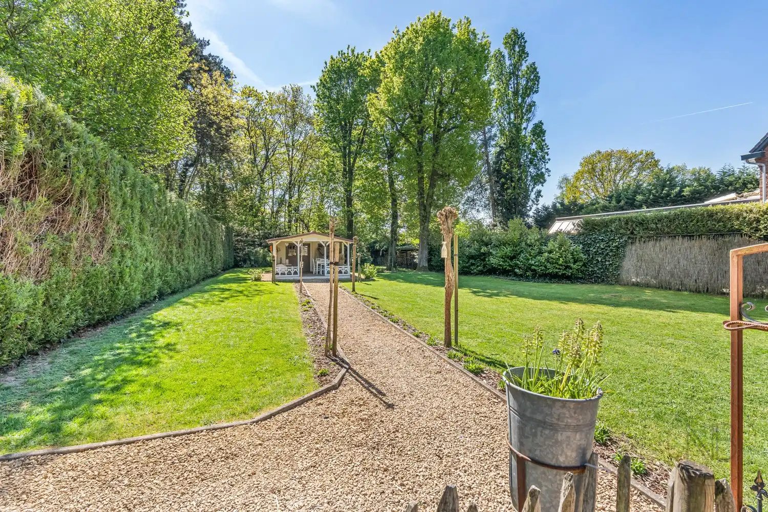 Instapklare gezinswoning met ruimte voor vrijberoep op toplocatie in Genk! foto 12