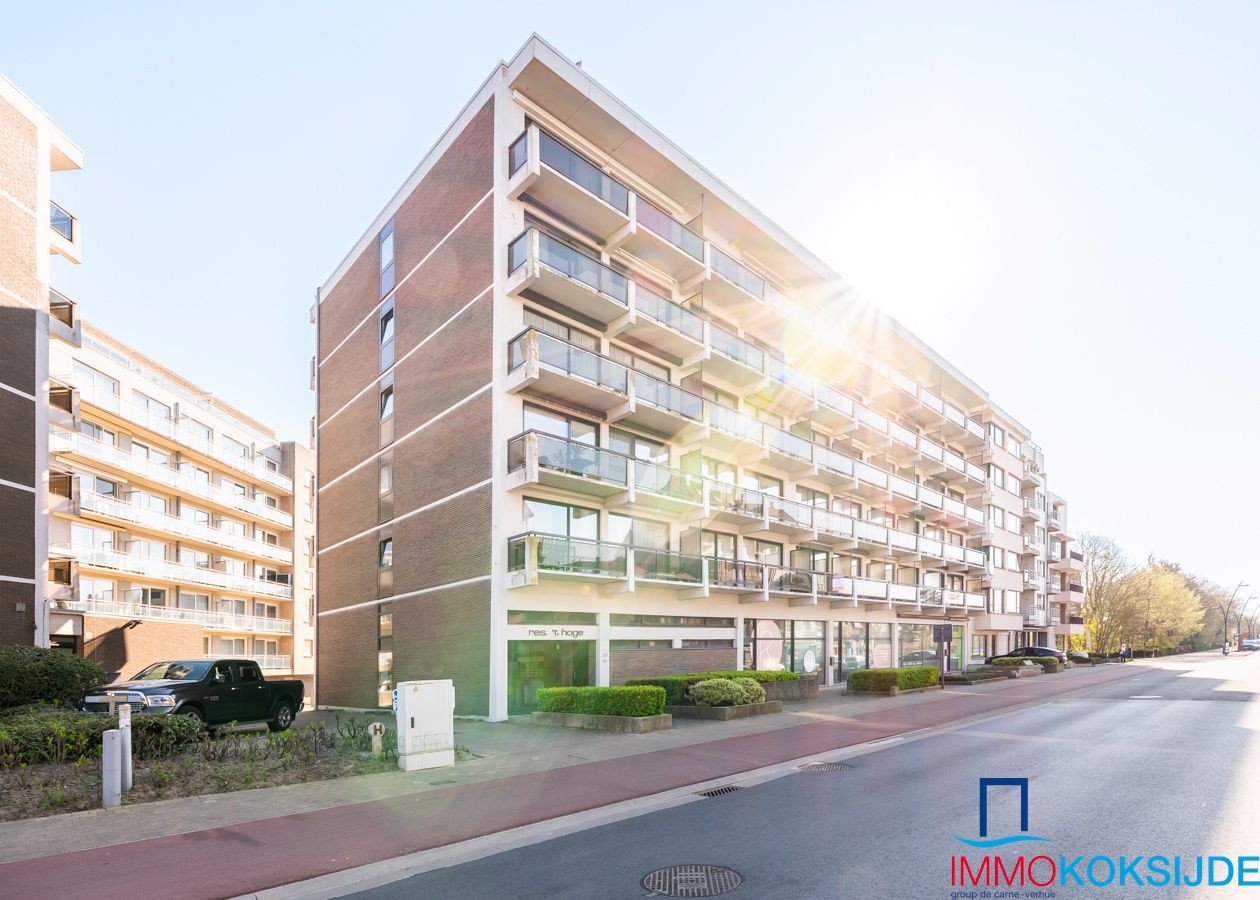 Centraal gelegen studio met terras foto 12