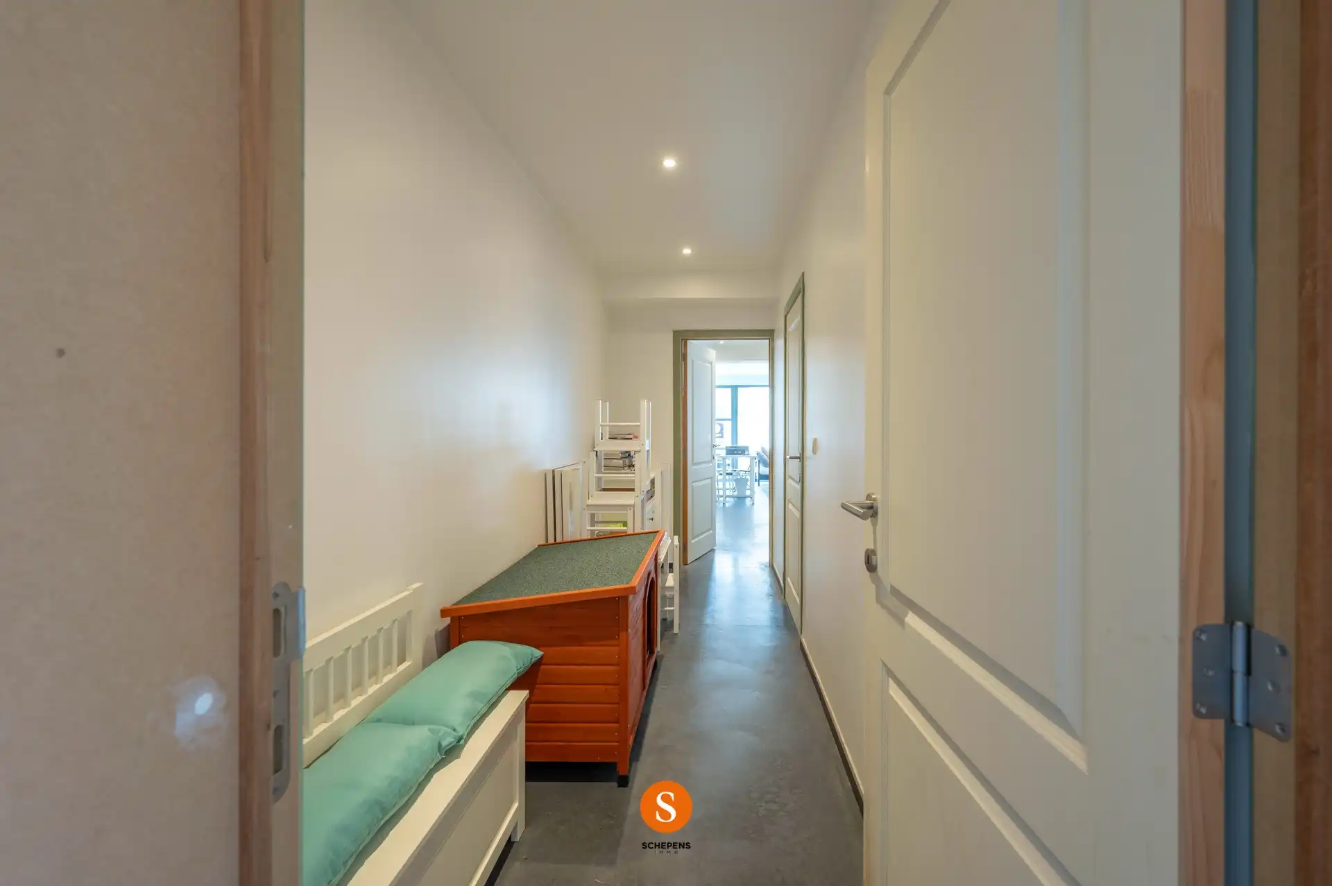 Instapklare woning met polyvalente ruimte, zonnige tuin en tal van mogelijkheden. foto 11