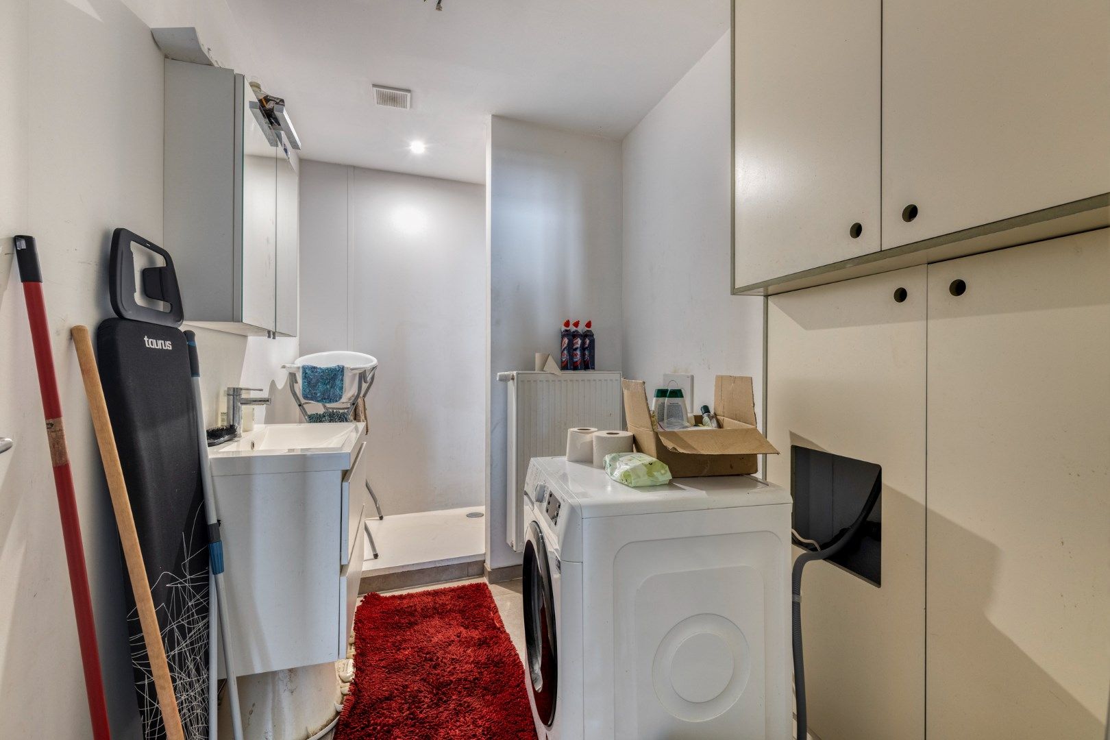 Verhuurd appartement gerenoveerd in 2019, energielabel C foto 9