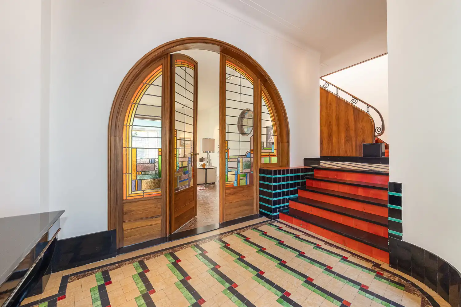 Karaktervolle modernistische burgerwoning met art-deco-invloeden (1937) – erfgoedparel op de grens Berchem/Wirlijk  nabij Centrum Antwerpen foto 4