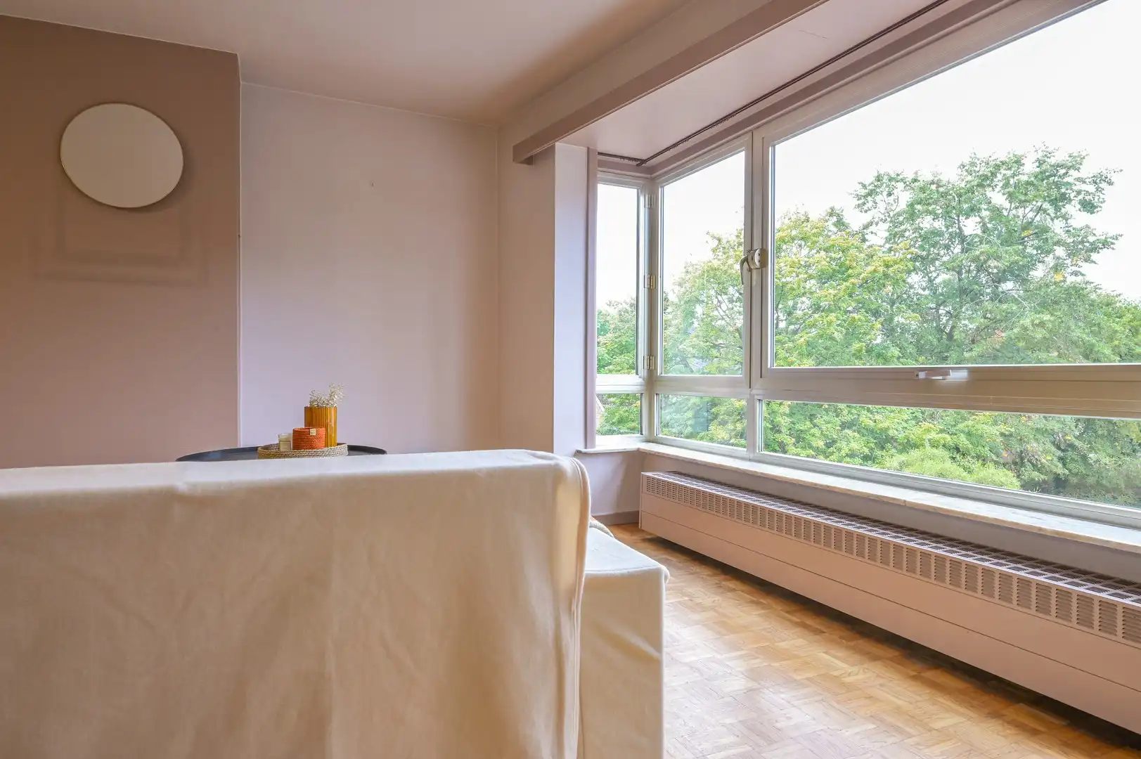 Ruim 3-slaapkamerappartement met garage in het centrum van Ruisbroek foto 6