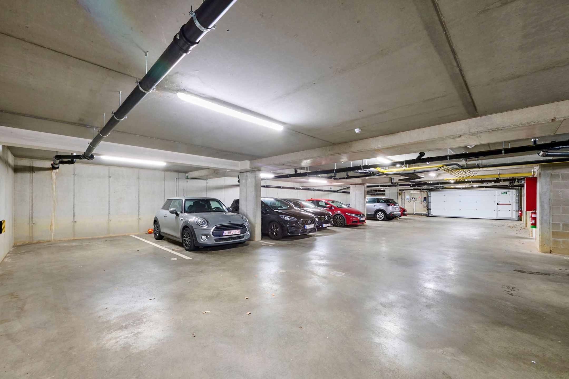 Energiezuinig 2 slpk appartement - terras - parking foto 12