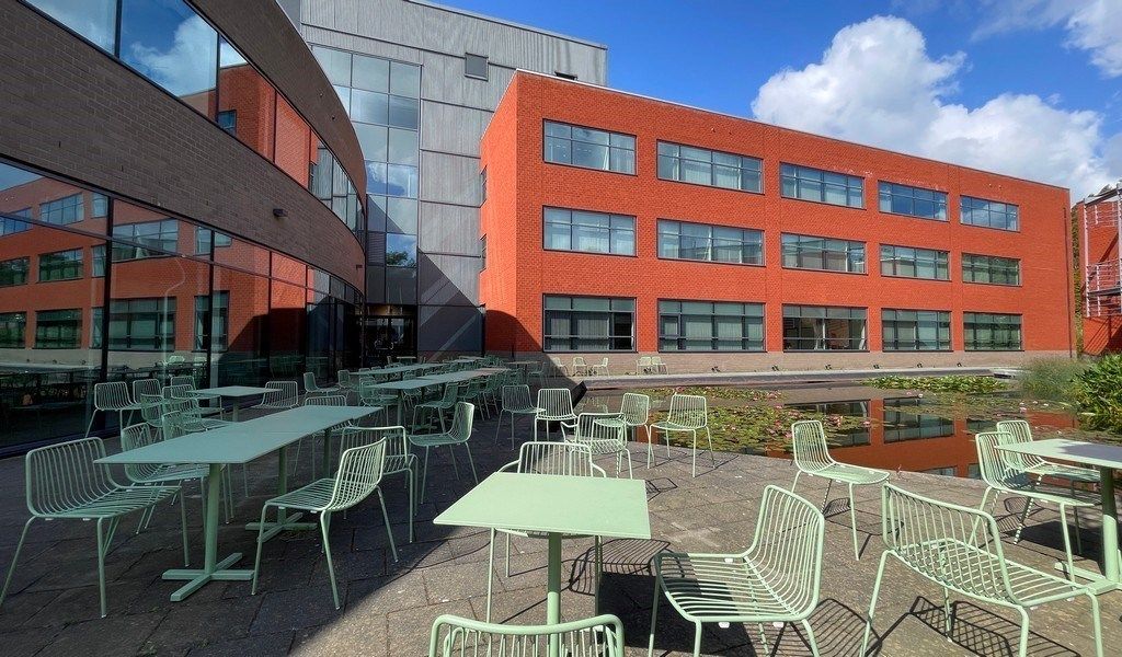 Full service kantoor in business center The Crescent in Mechelen foto 15