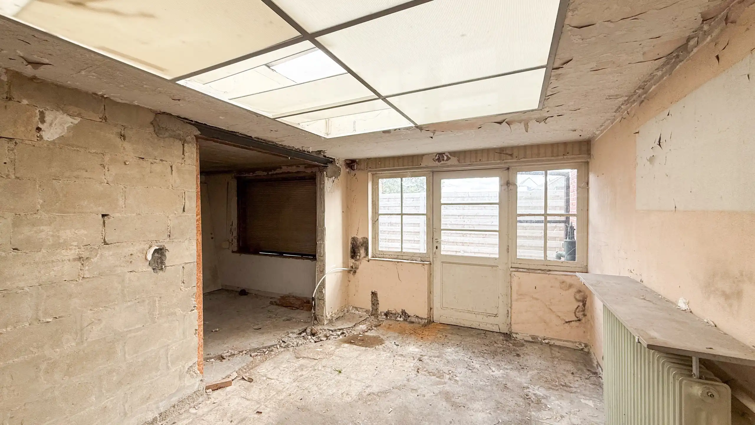 Open bebouwing met 4 slaapkamers op toplocatie! foto 24
