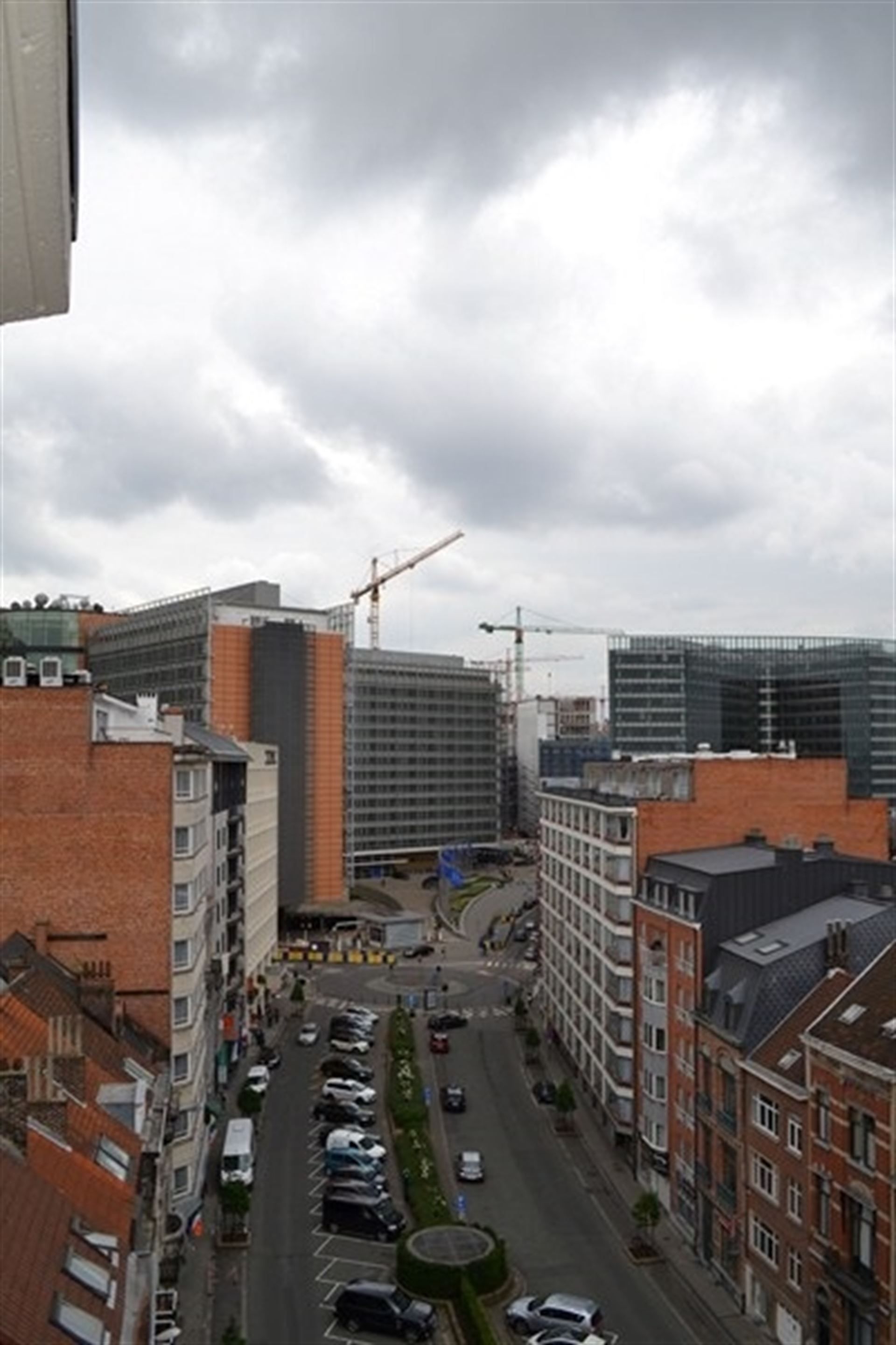 Gemeubelde studio met balkon - EU Wijk foto 11