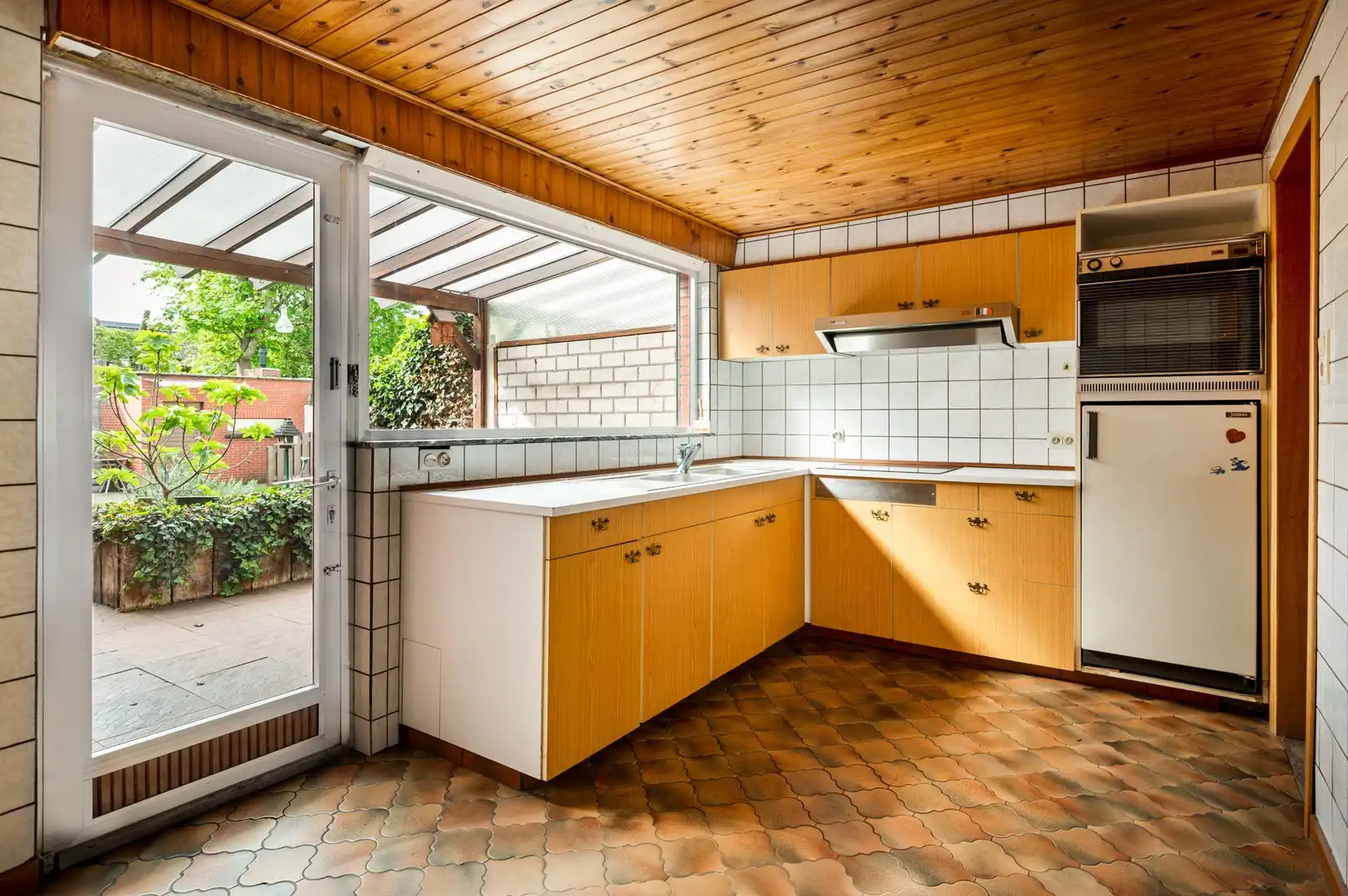 Woning met 4 slpk, garage en zuidgerichte tuin foto 6