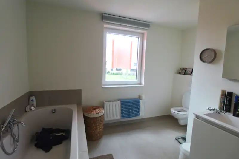 Zeer energiezuinige nieuwbouwwoning te Roeselare foto 13