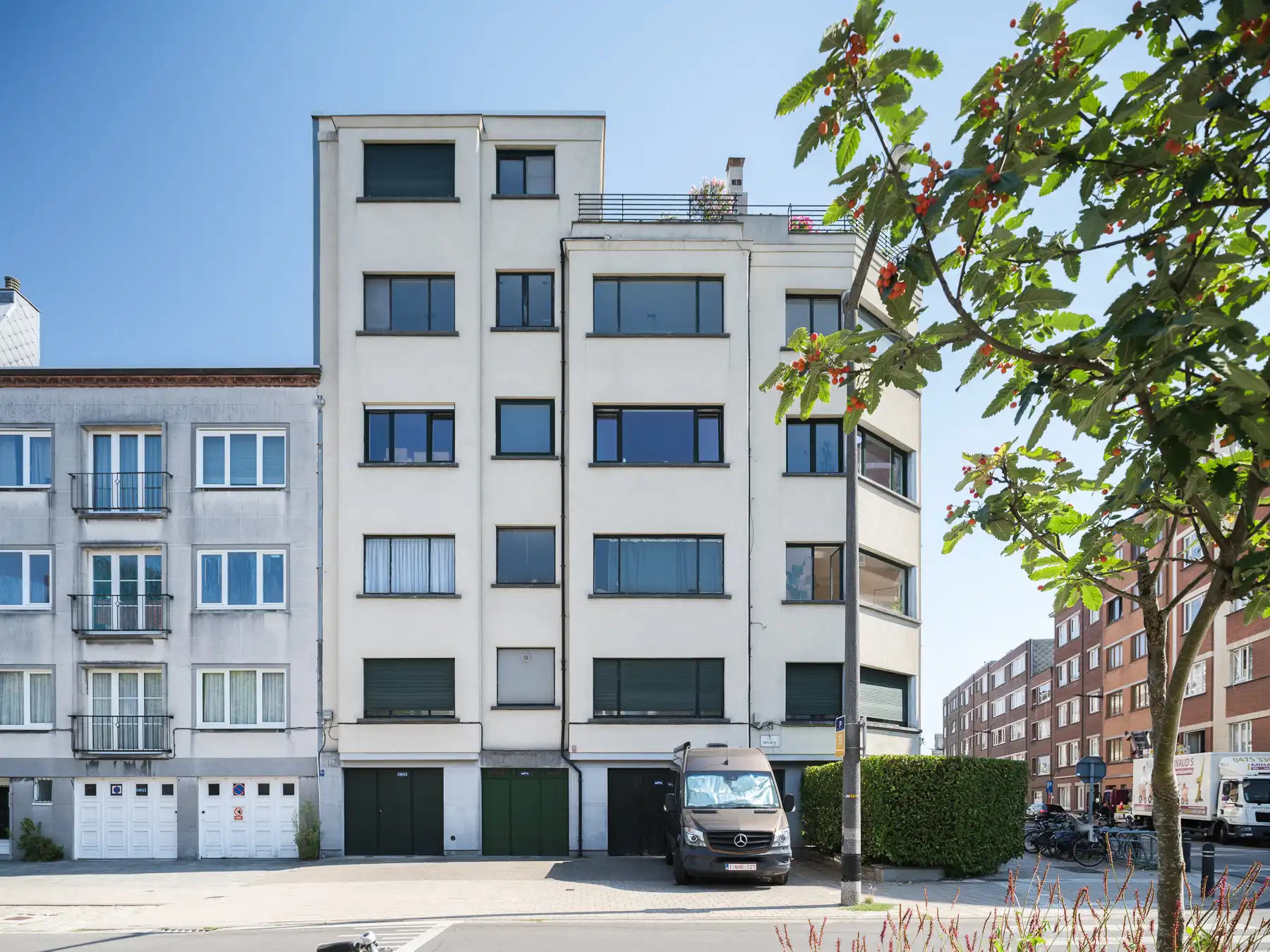 Lichtrijk hoekappartement op gegeerde locatie foto 21