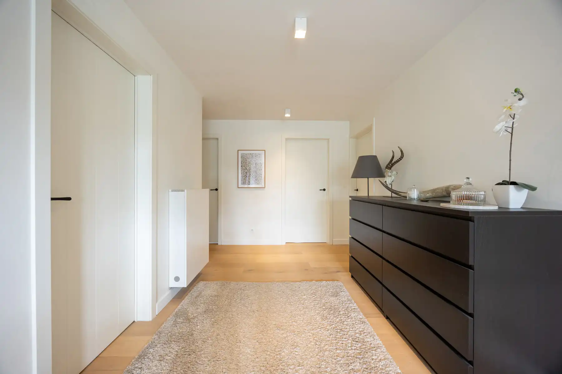 Ruime gezinswoning met tuin en 3 slaapkamers. foto 21