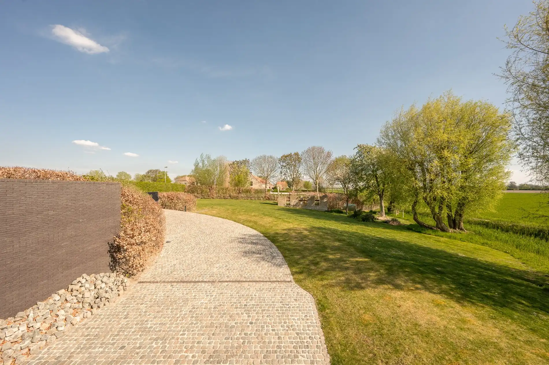 Uniek eigendom met adembenemende zichten gelegen op een perceel van ongeveer 3000 m². foto 21