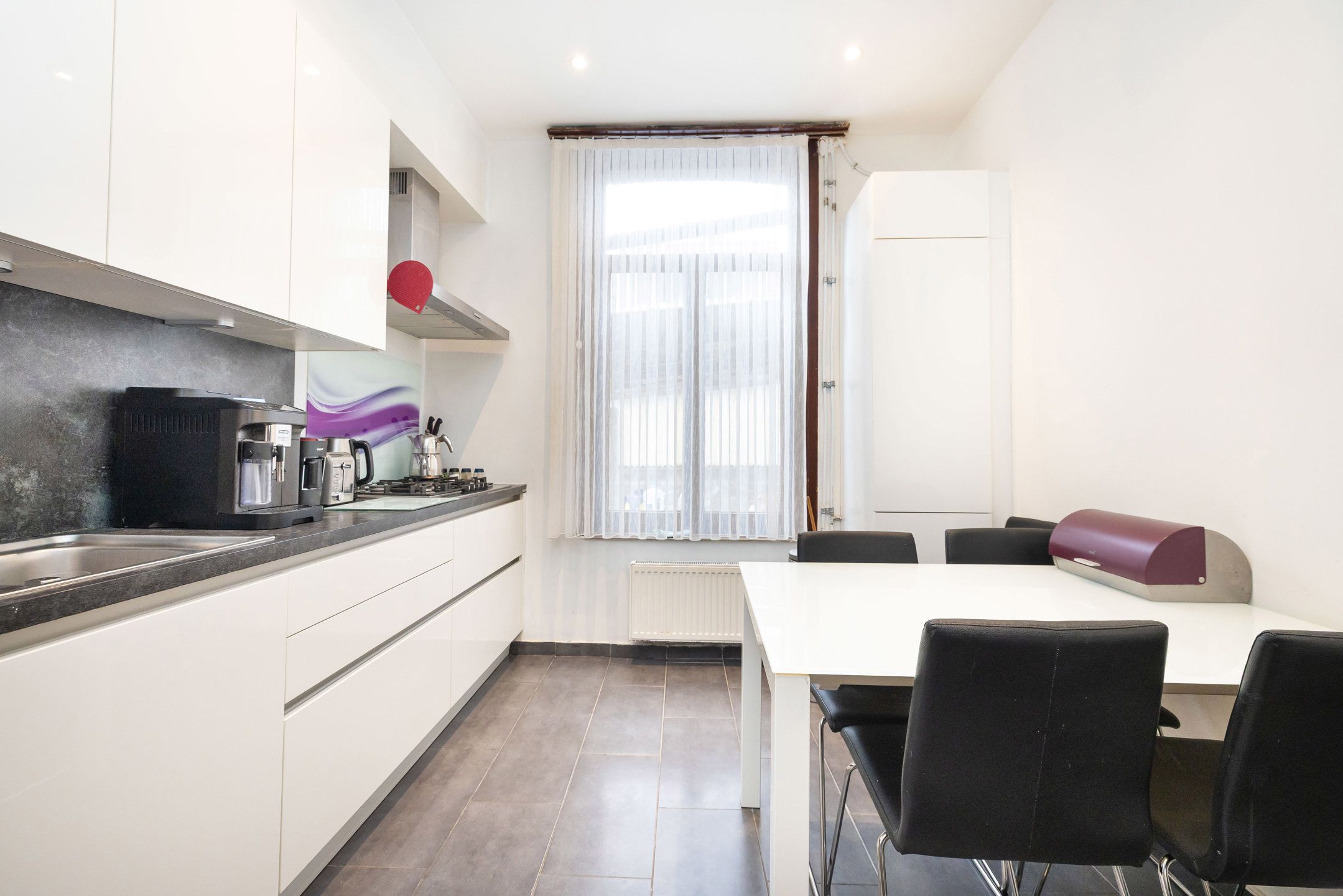 Huis met 4 slaapkamers + bureau foto 19