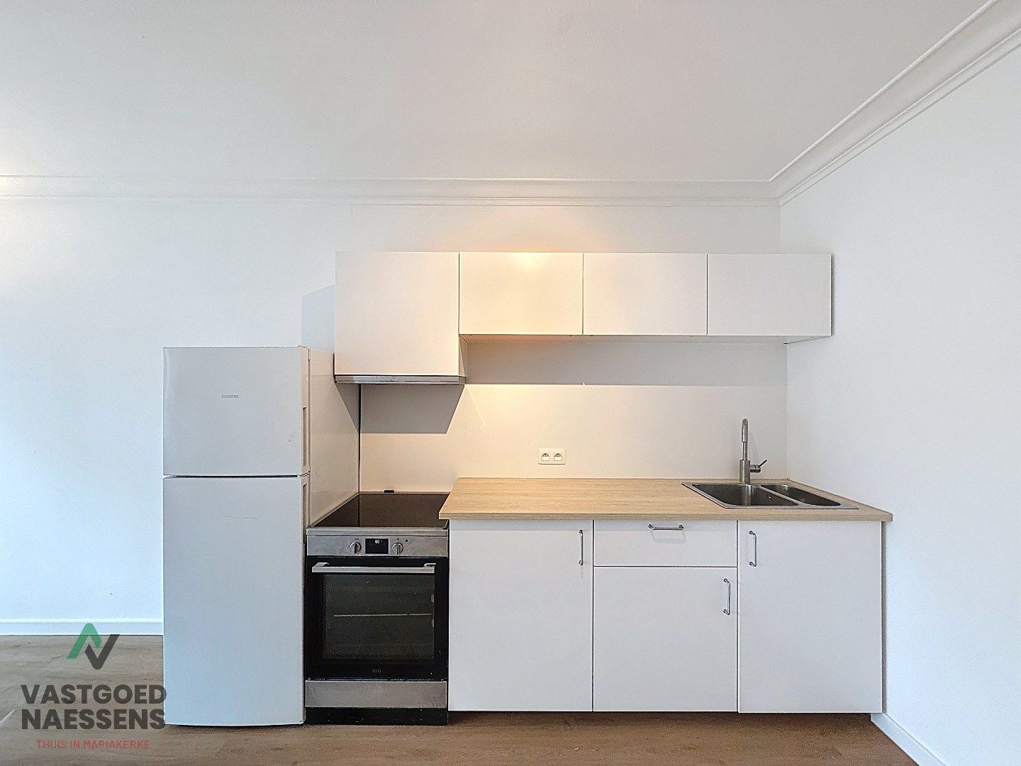 GERENOVEERDE STUDIO MET ZIJDELINGS ZEEZICHT  foto 4