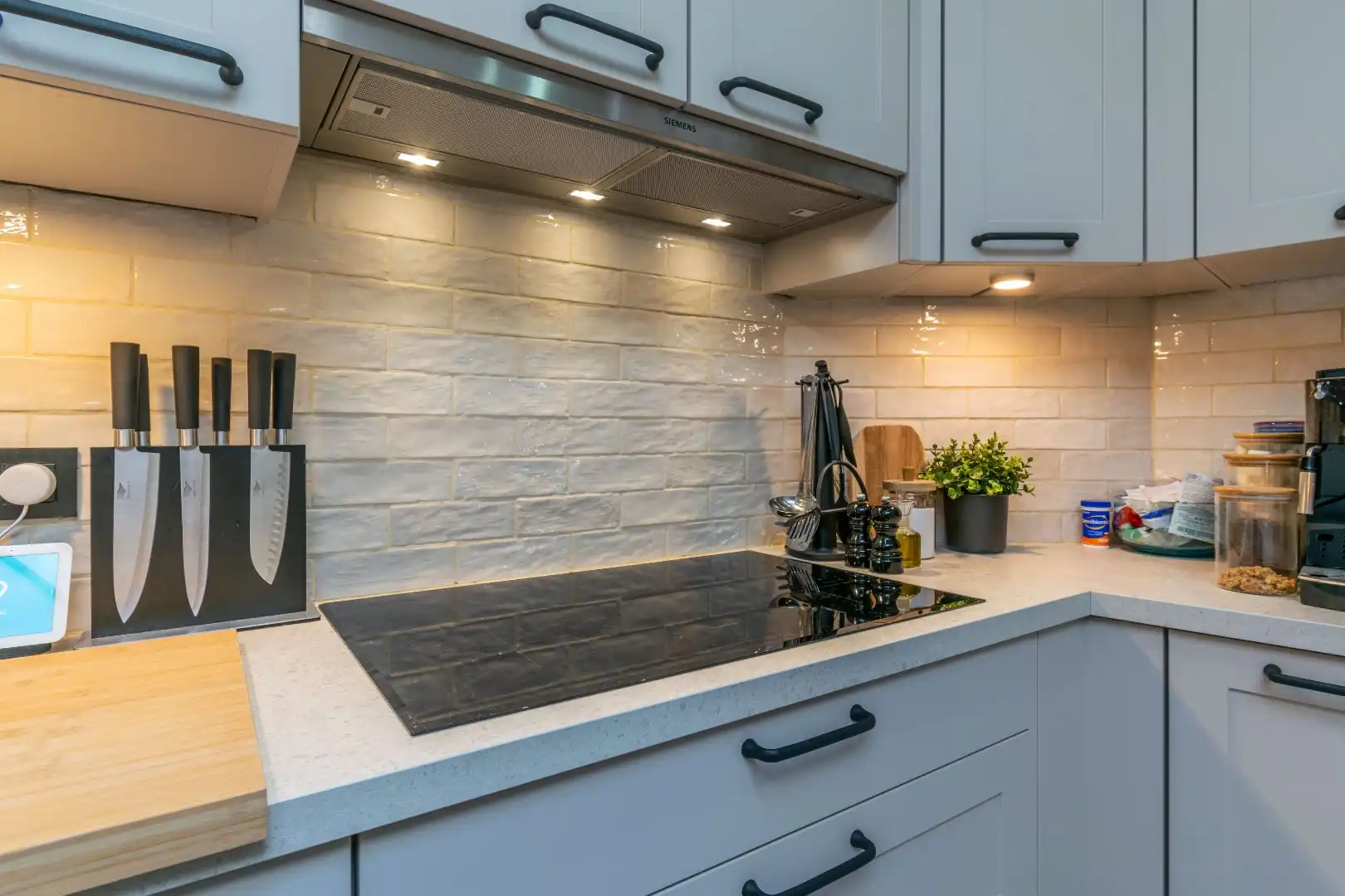 GERENOVEERDE WONING MET 2 SLP + BUREAU & TUIN! foto 4