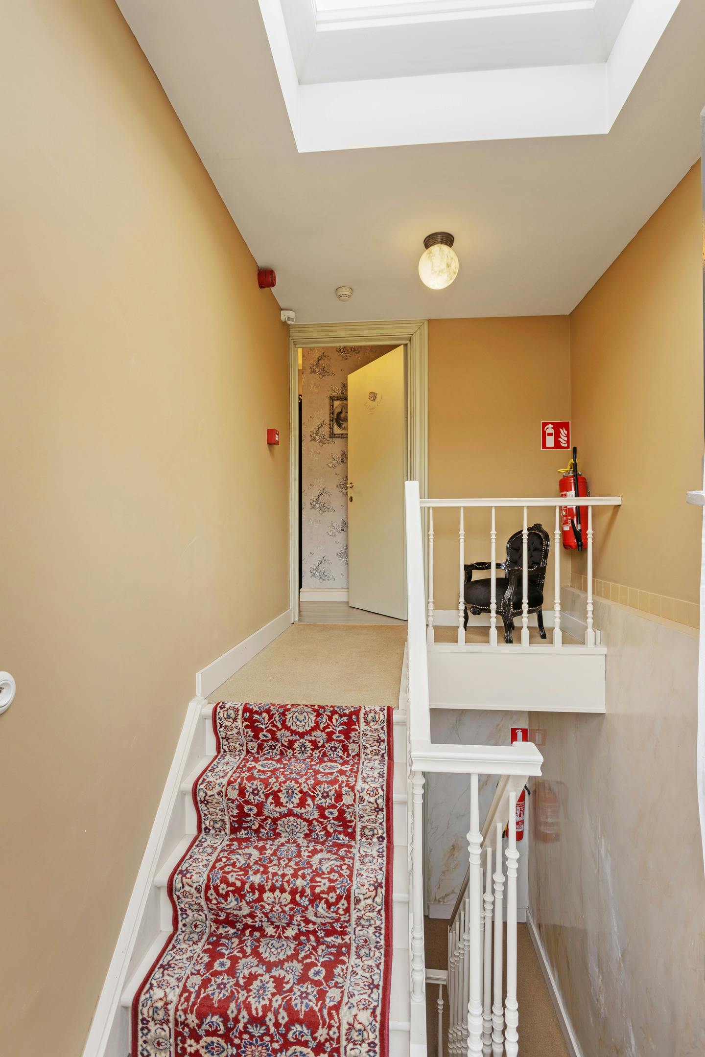 Charmant gerenoveerde B&B met woonst, winkel en handelsfonds foto 34