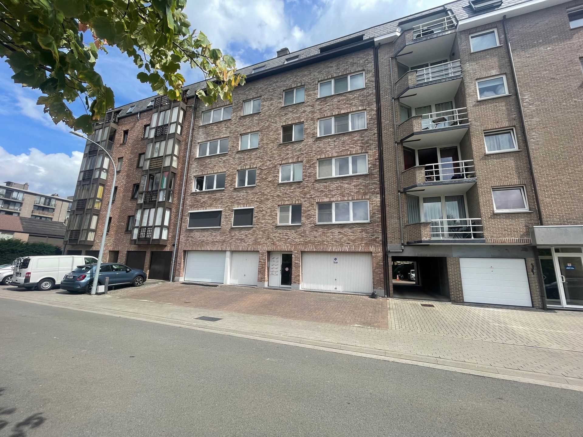 Appartement te koop foto {{pictureIndex}}