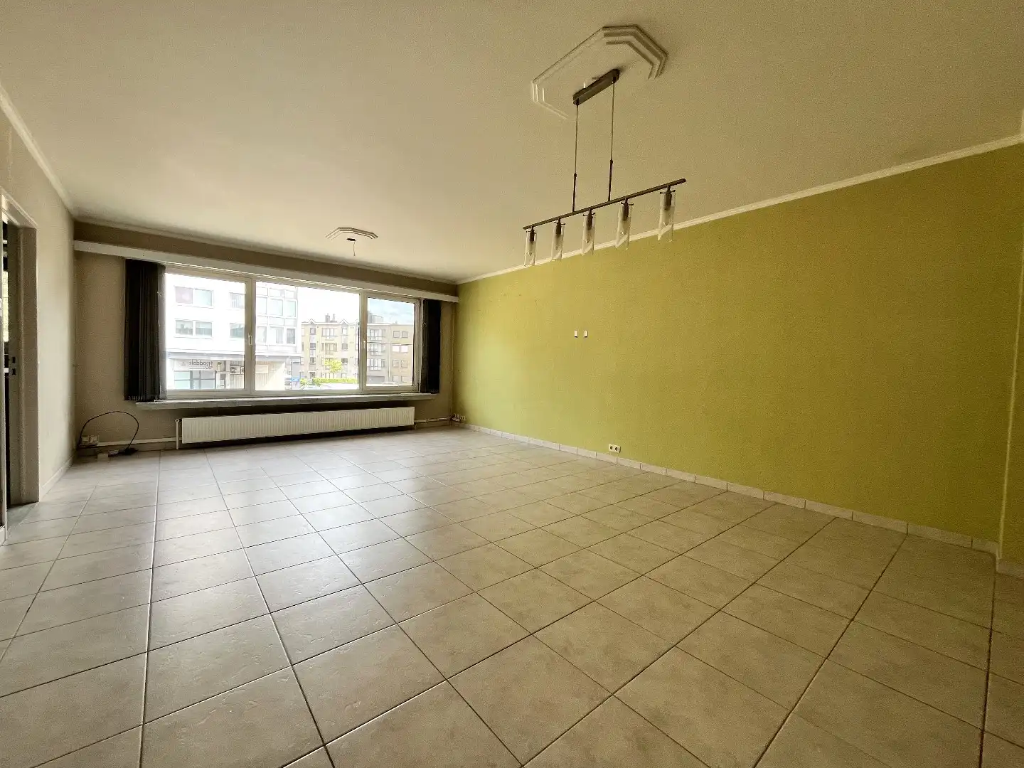 Hedendaags 2 slpk appartement met balkon foto 2
