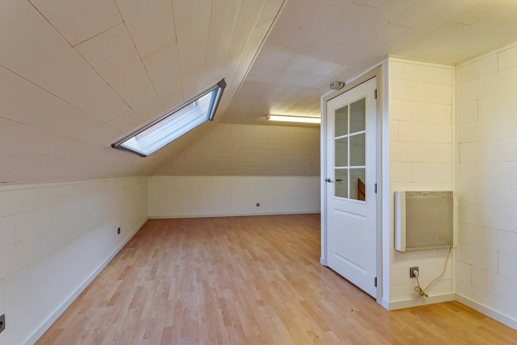 Riante villa met bijgebouw op uitstekende locatie foto 14