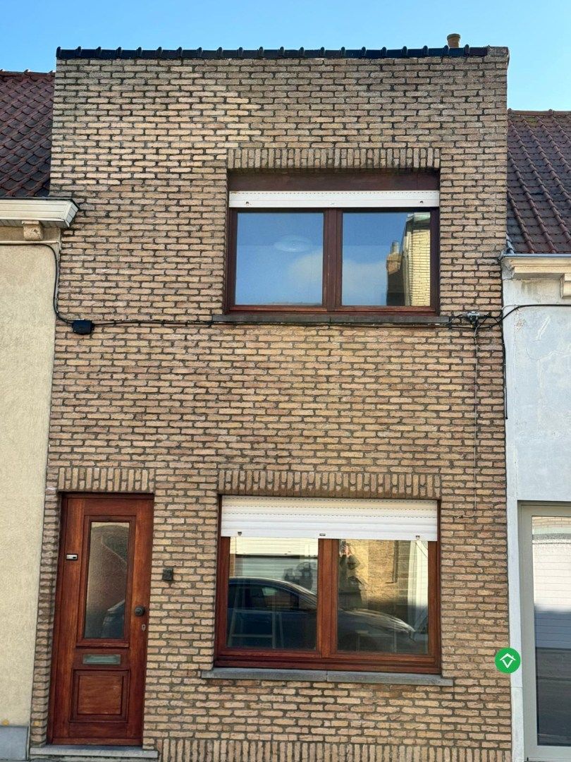 Woning met 2 slaapkamers en garage te Oostende  foto 2