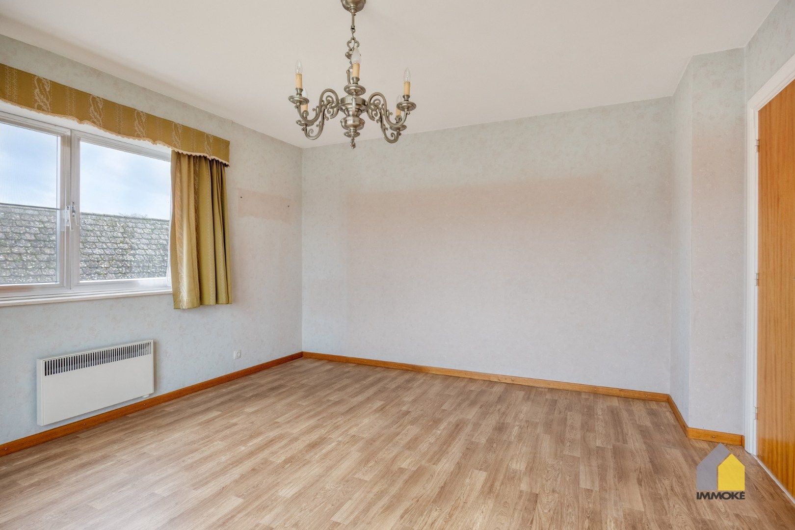 Neeroeteren: Op te frissen, vrijstaande woning op 8 a 53 ca met 5 slpks. foto 16