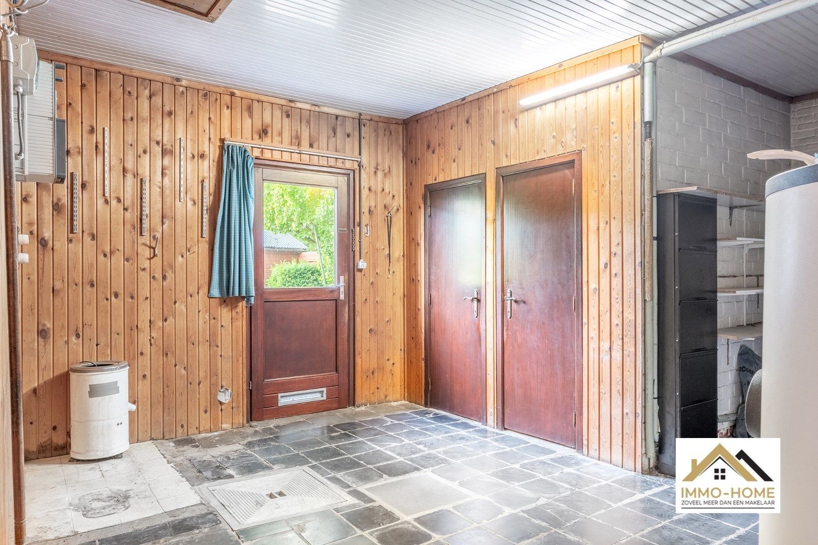 Op te frissen woning op topligging in centrum Lochristi!  foto 23