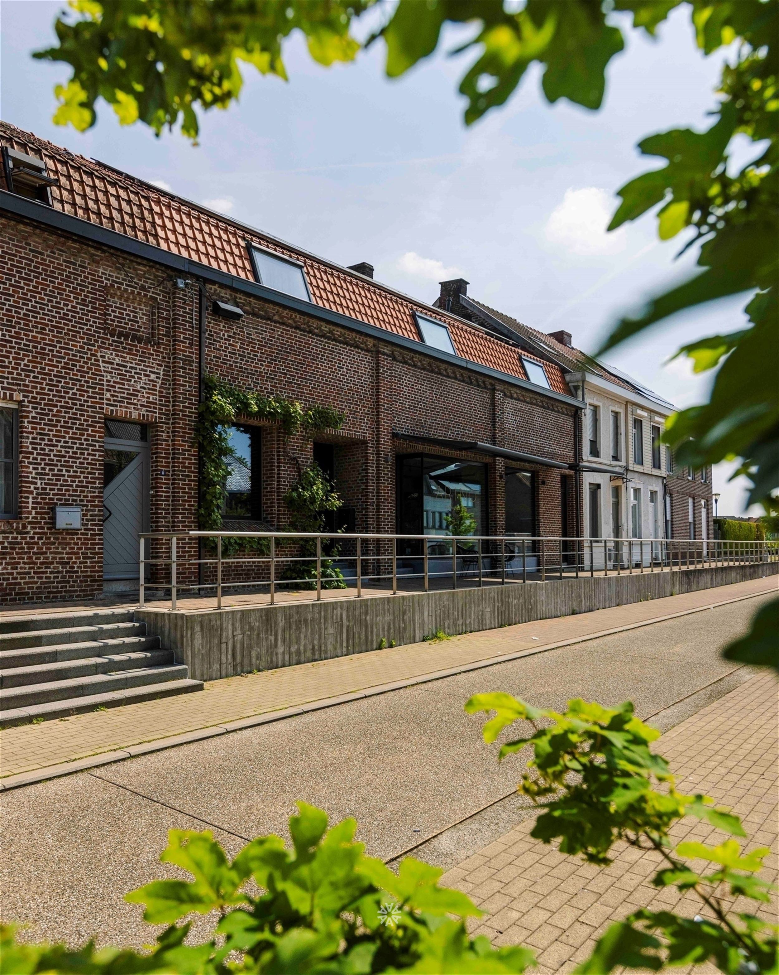 Trendy woning met leuke stadstuin in Ronse foto 20