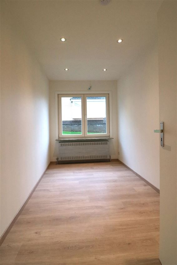 Uniek gelegen woning met 1 grote en 2 kleine slpk., rustige tuin foto 20
