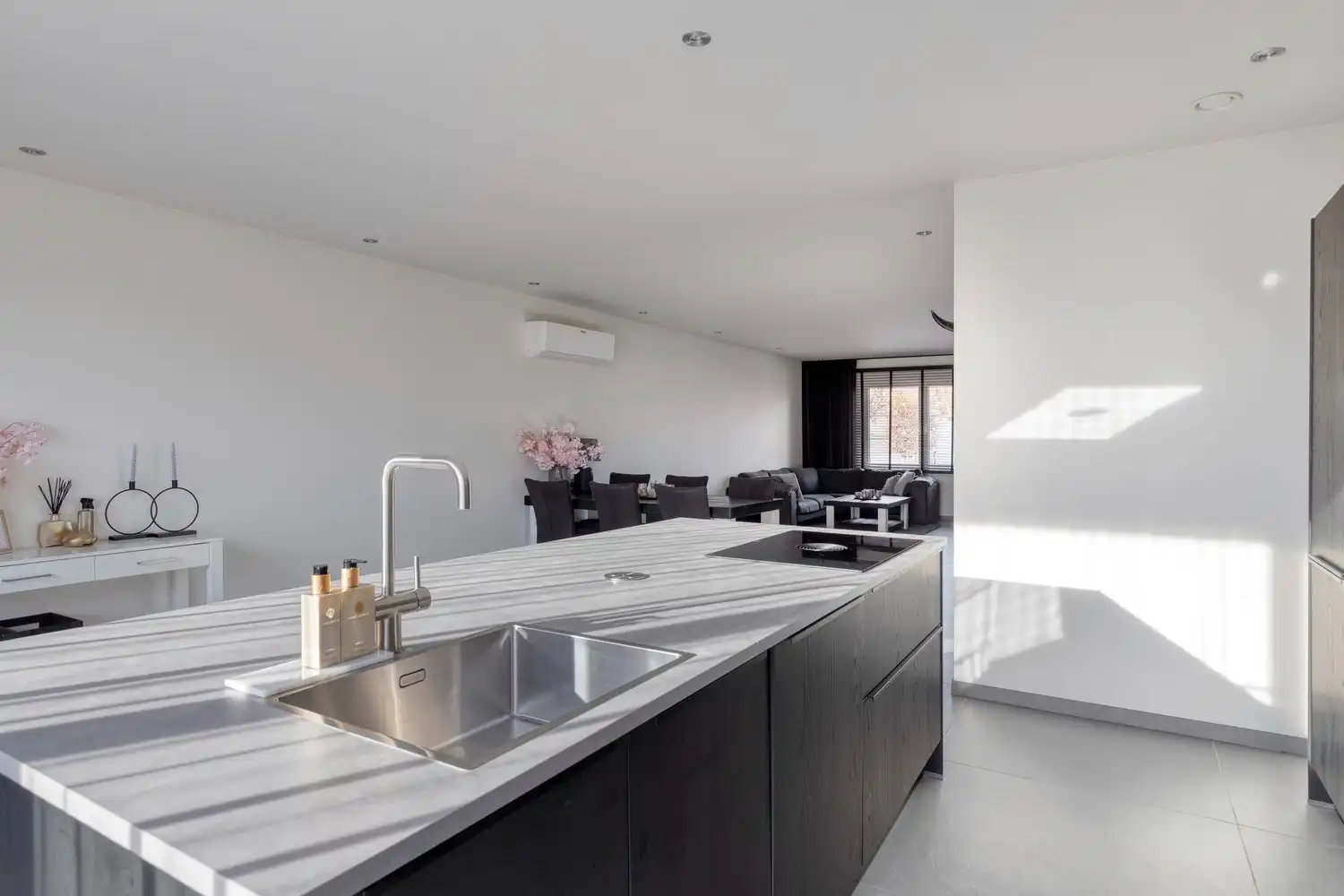 Instapklare open bebouwing op een rustige ligging in Lanaken foto 8