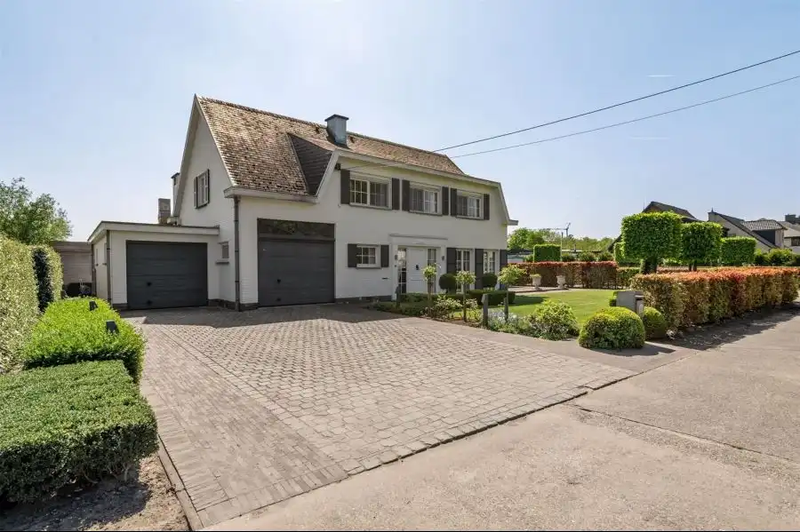 Erfstraat 24, 2861 Onze-Lieve-Vrouw-Waver foto {{pictureIndex}}