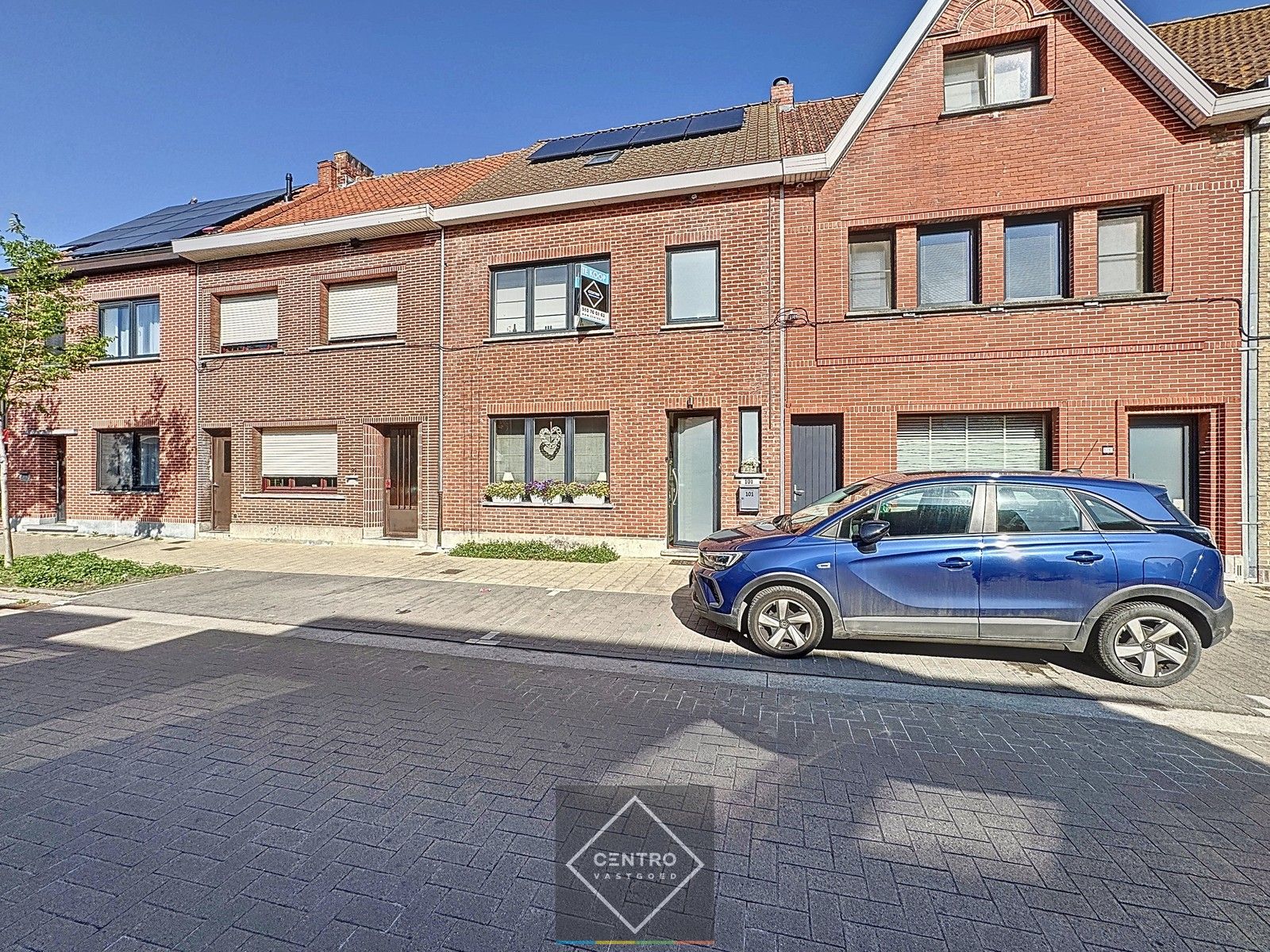 SMAAKVOL afgewerkte woning met alle COMFORT te Eeklo! foto 3