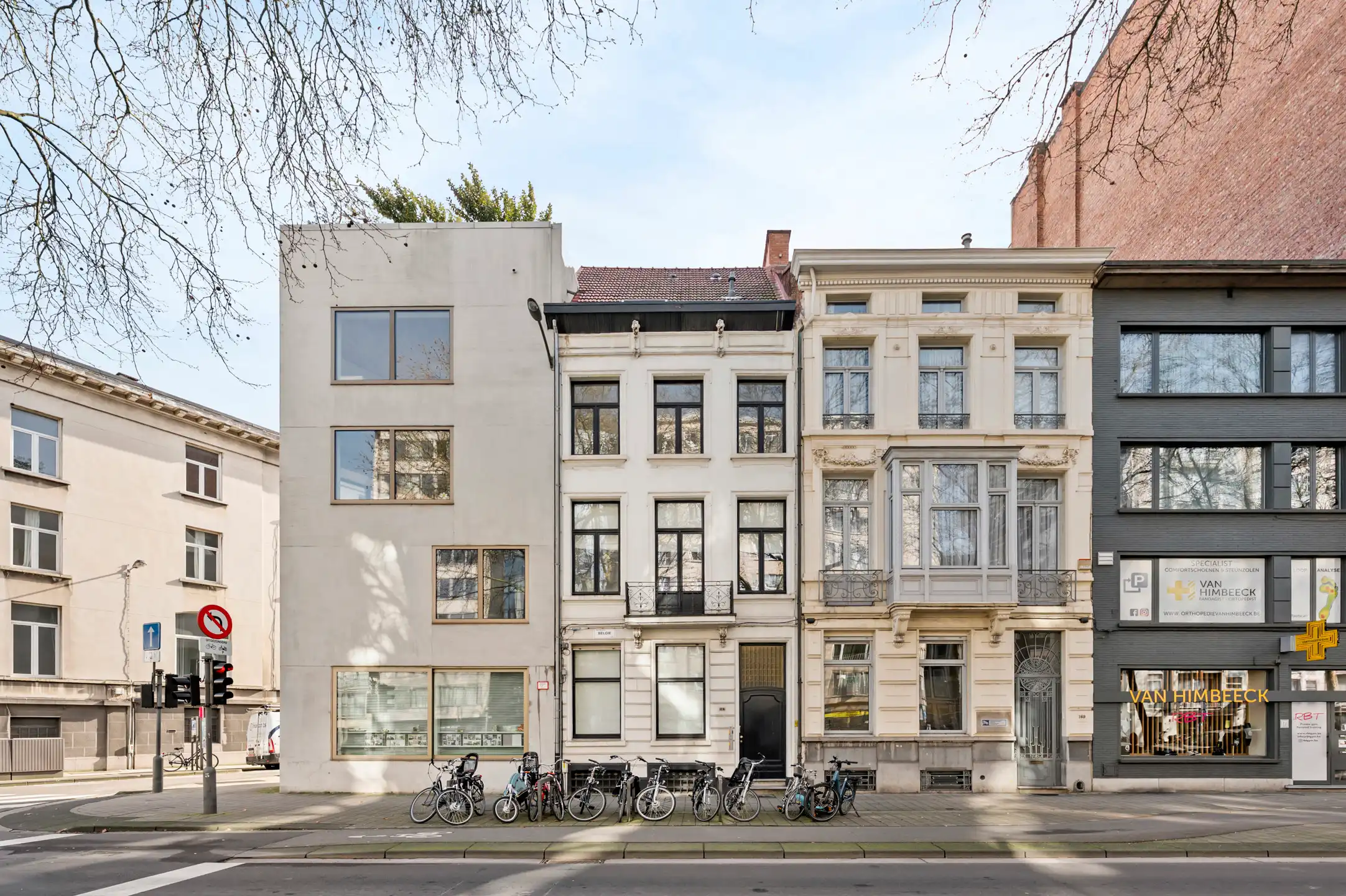ANTWERPEN-Duplex-appartement met herenhuis karakter! foto 11