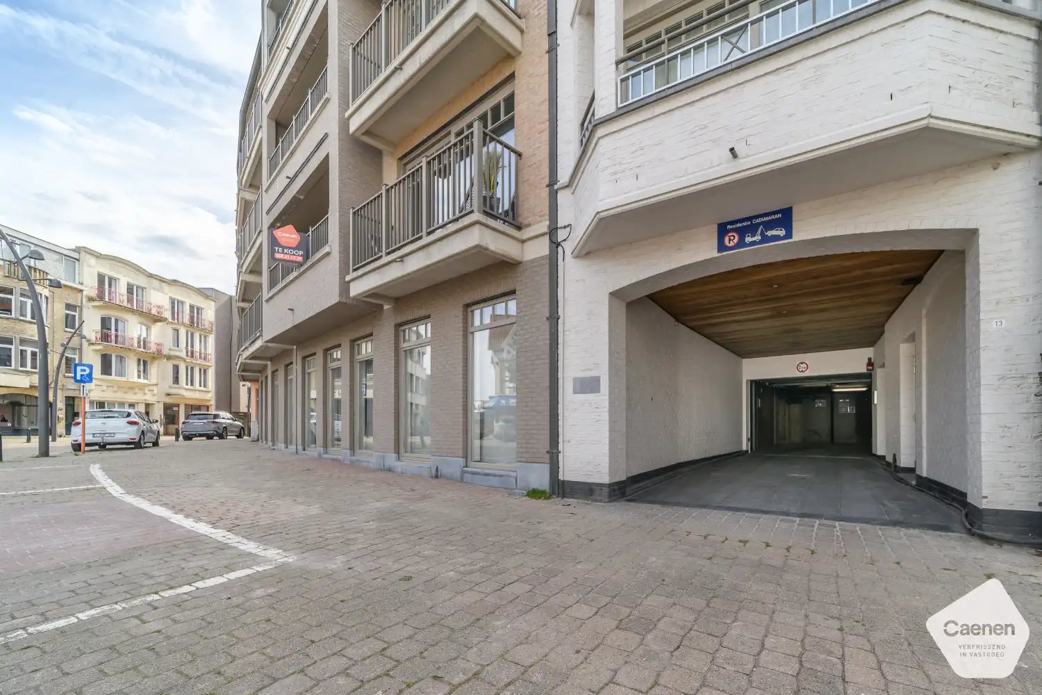 Centraal gelegen, recente studio met open zicht op het Sloepenplein - garage inbegrepen foto 18