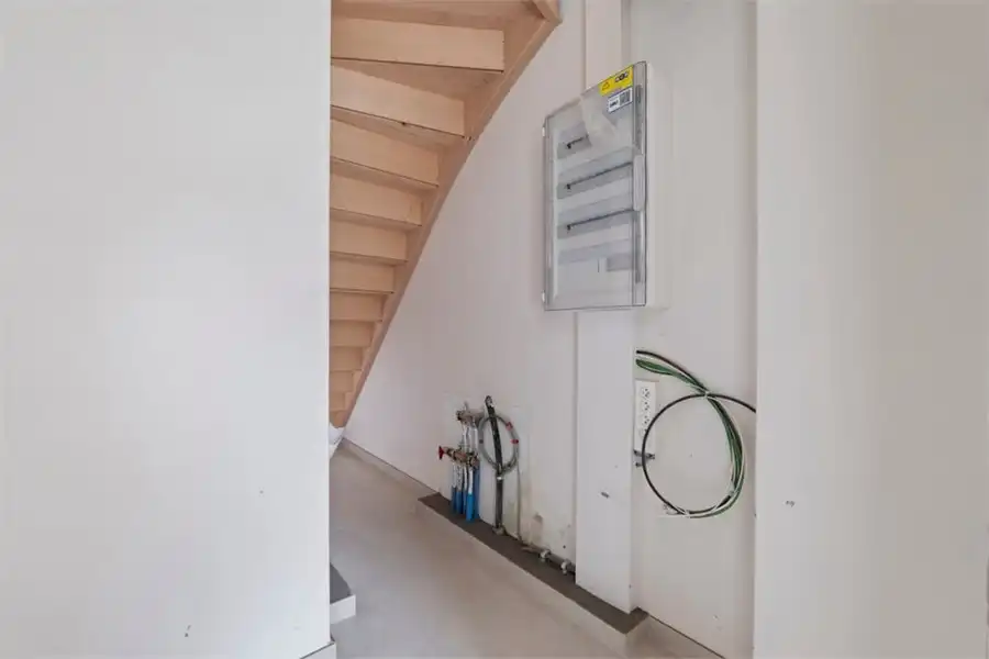 KNAPPE NIEUWBOUWWONING IN HET CENTRUM VAN BORGLOON (MOGELIJKHEID AANKOOP 6% BTW) foto 21