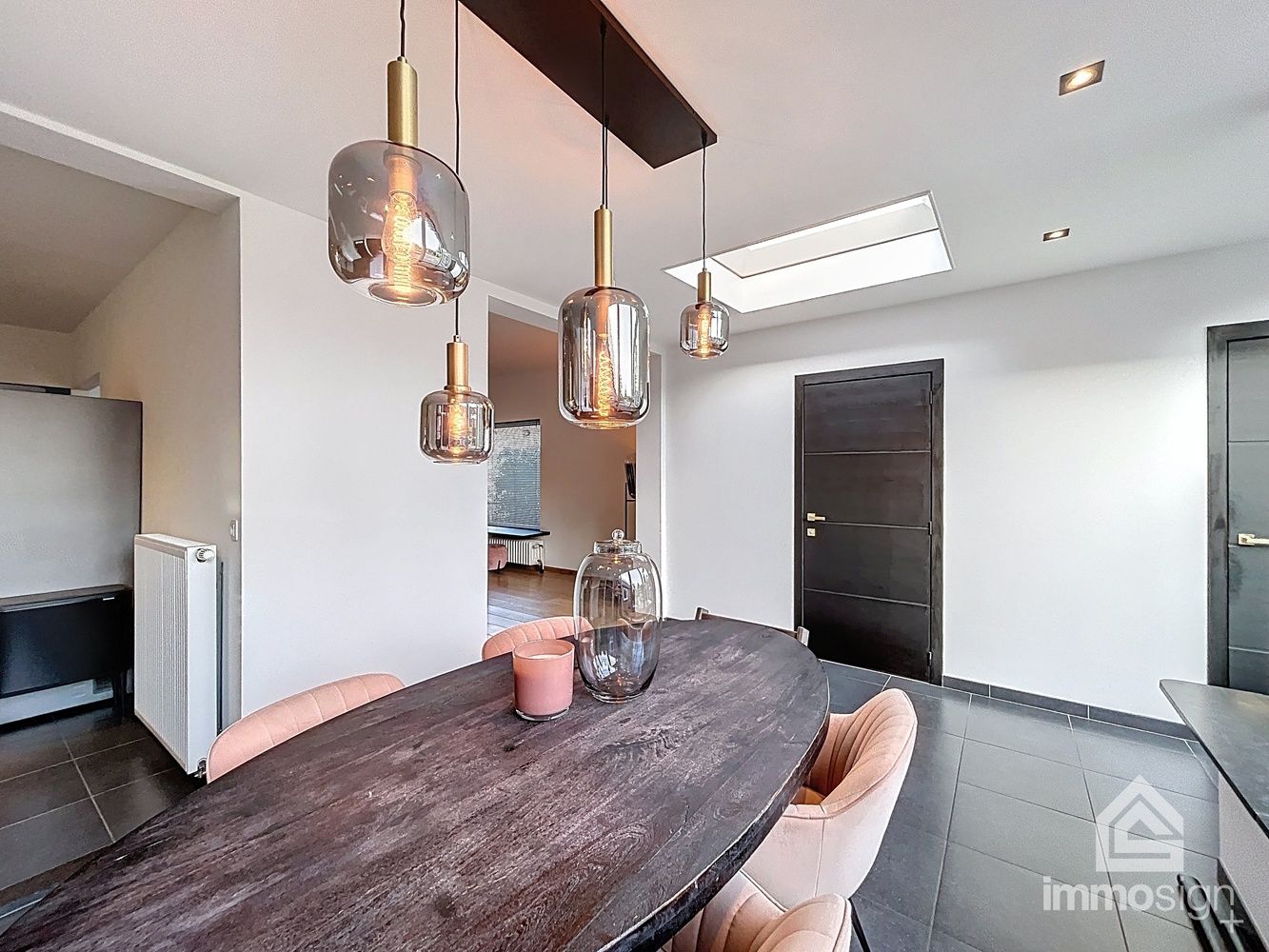 Modern gerenoveerde gezinswoning met authentieke elementen en een toffe uitstraling te Hamont-Achel! foto 11