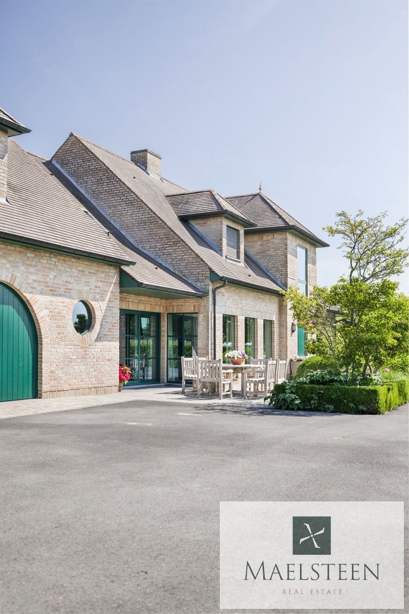 Boerderij op 1,5ha op de flank van Oedelem-berg  foto 6