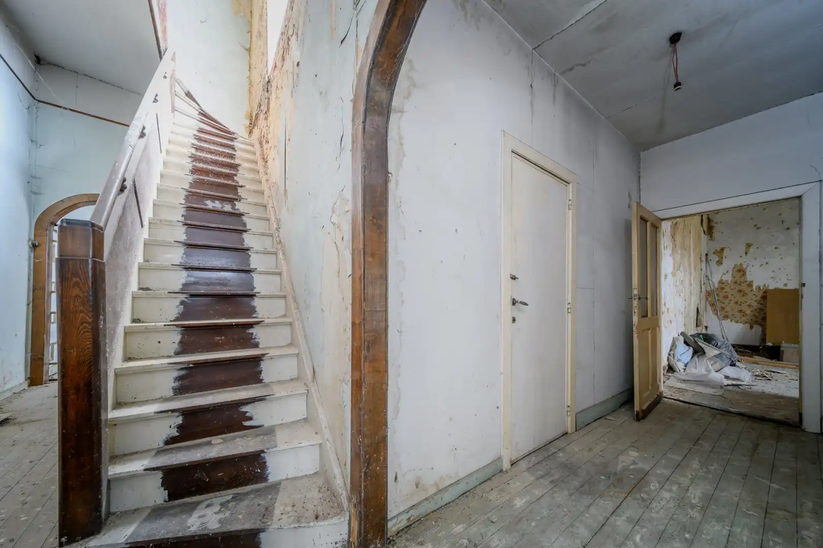 Zeer gunstig gelegen handelspand in hartje van Aalst foto 10