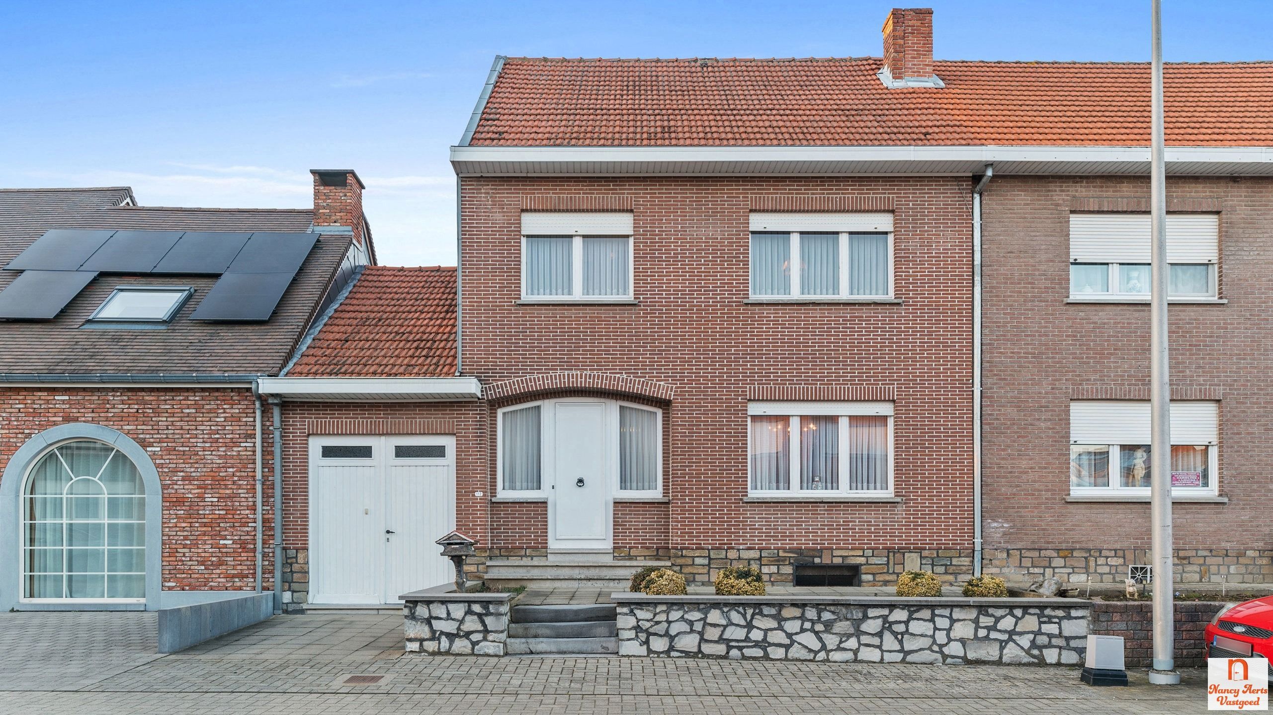 Charmante woning met mogelijkheid tot verkavelen bouwgrond foto 2
