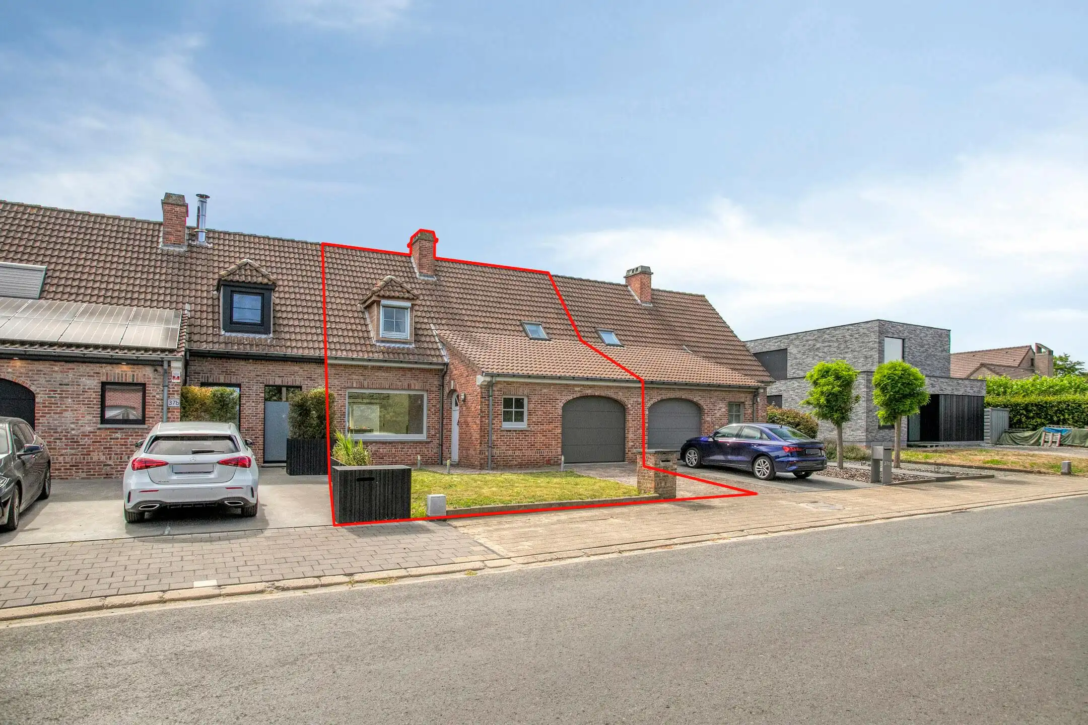 Charmante gezinswoning met 3 slaapkamers en garage in Heule! foto 13