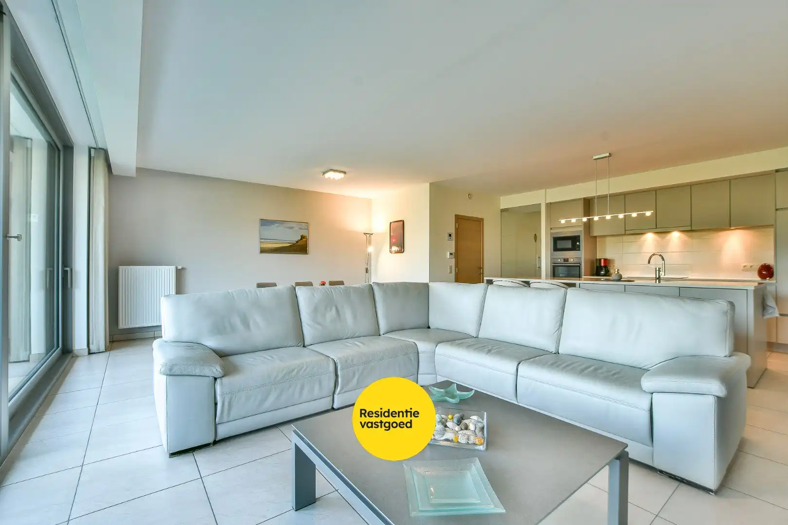 Luxueus afgewerkt 2-slaapkamerappartement met terrassen en tuin op toplocatie! foto 11