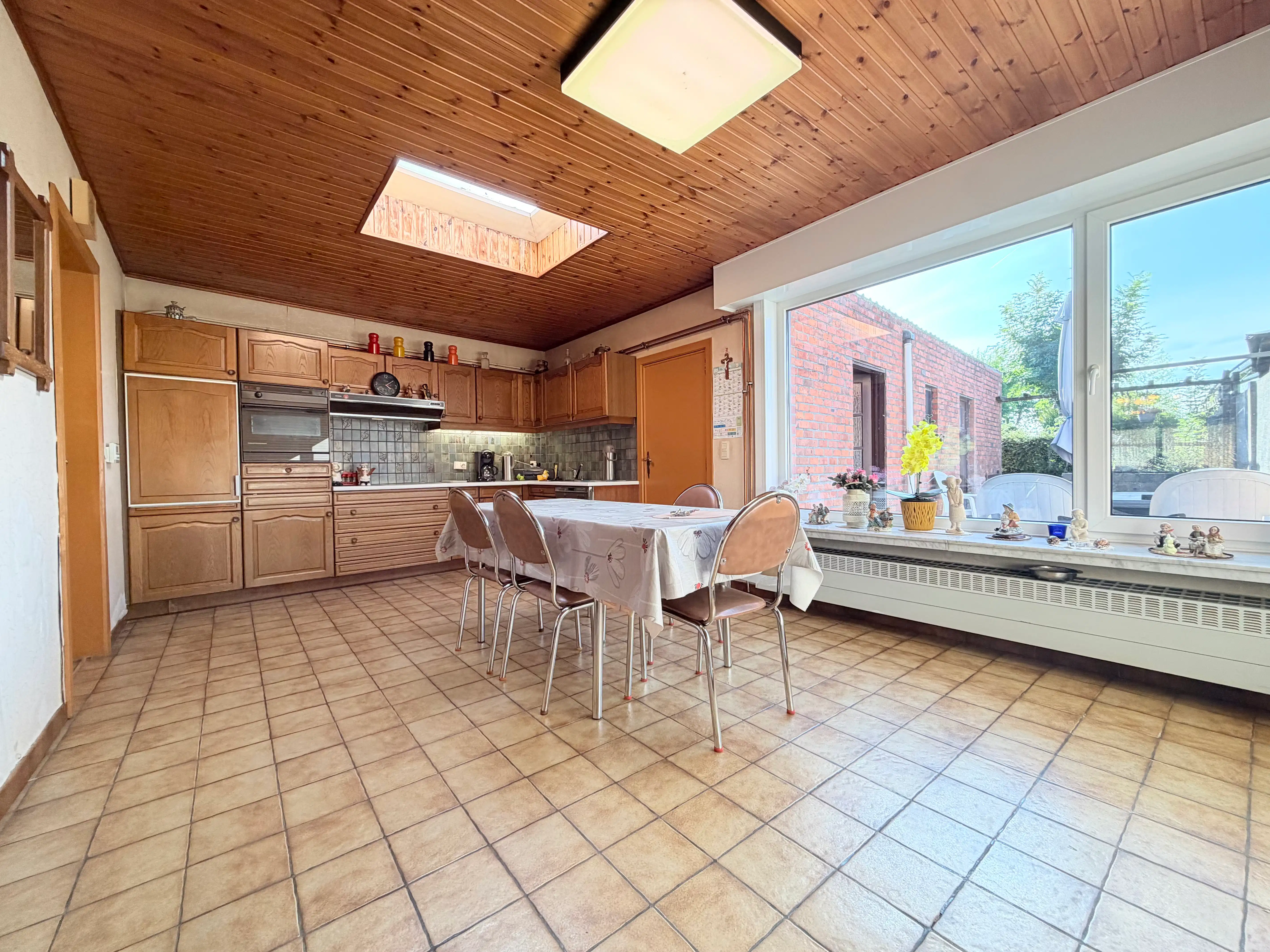Te renoveren woning in Ichtegem foto 4